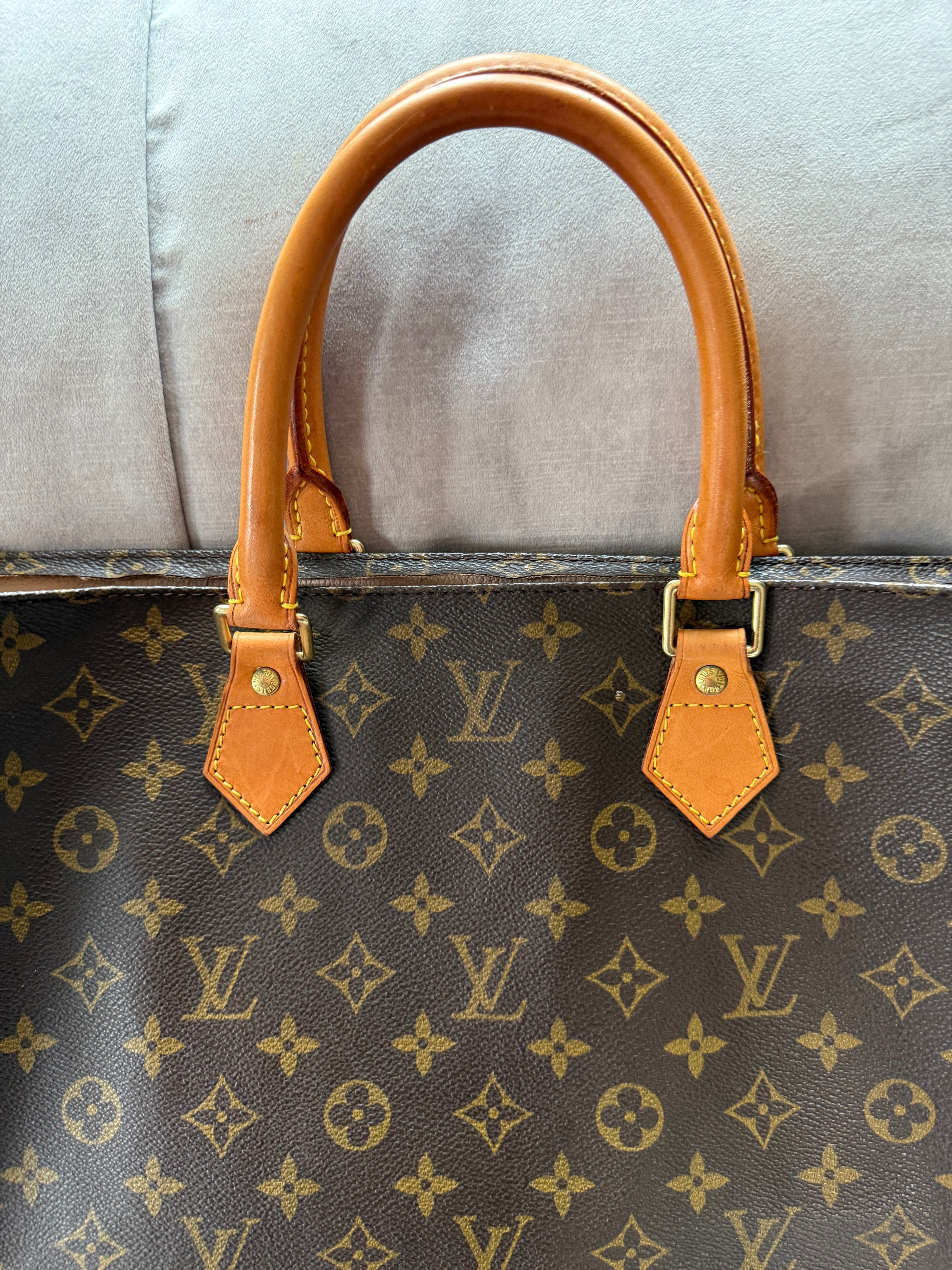 Pre-Loved Vintage Louis Vuitton Sac Plat Tote Bag  in Monogram Canvas