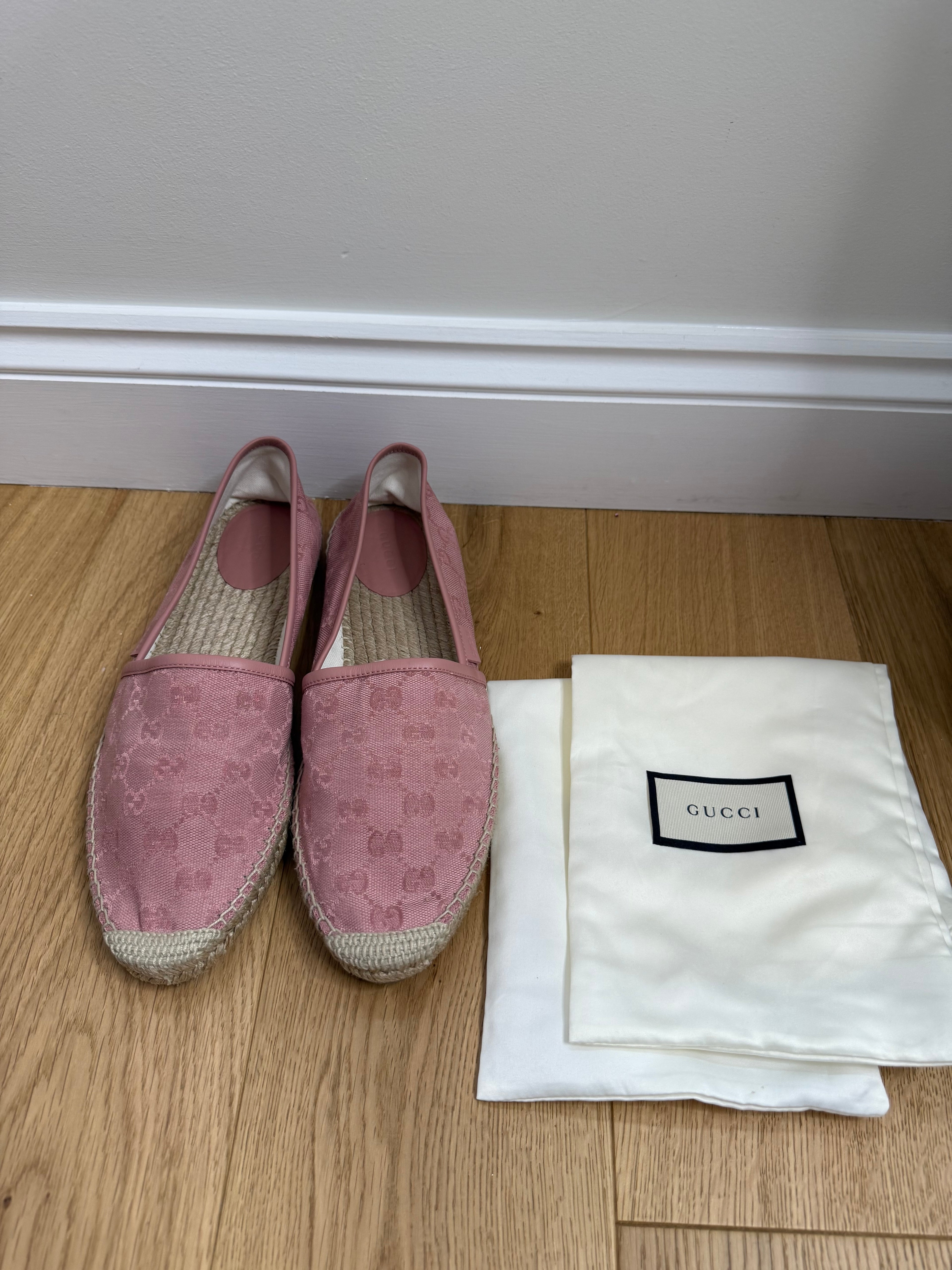 Gucci Guccissima GG Canvas Espadrilles in Dusty Pink