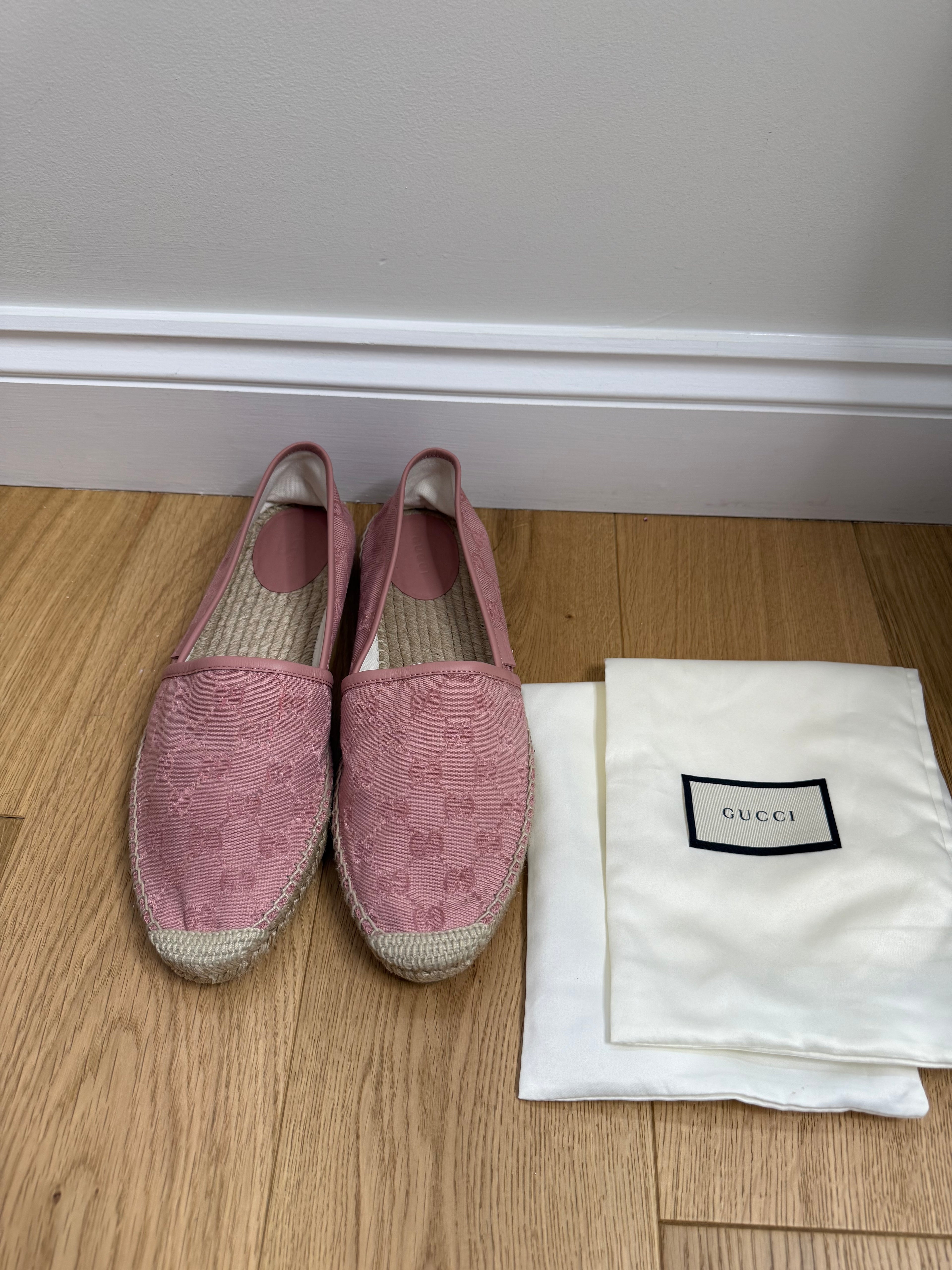 Gucci Guccissima GG Canvas Espadrilles in Dusty Pink