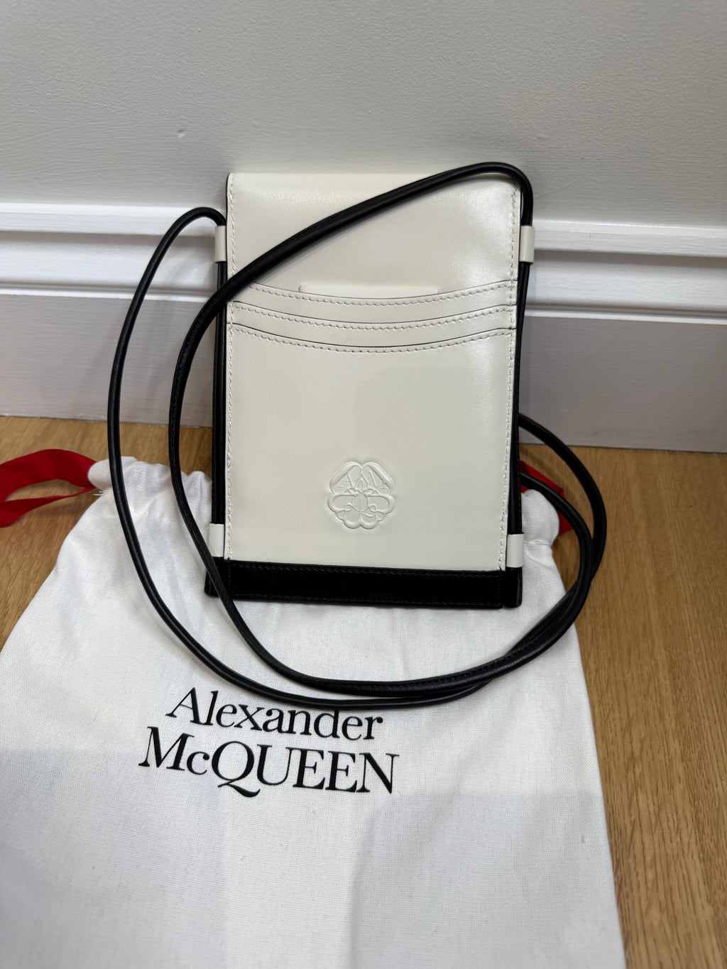 Alexander McQueen The Curve Micro Crossbody Phone Pouch Bag
