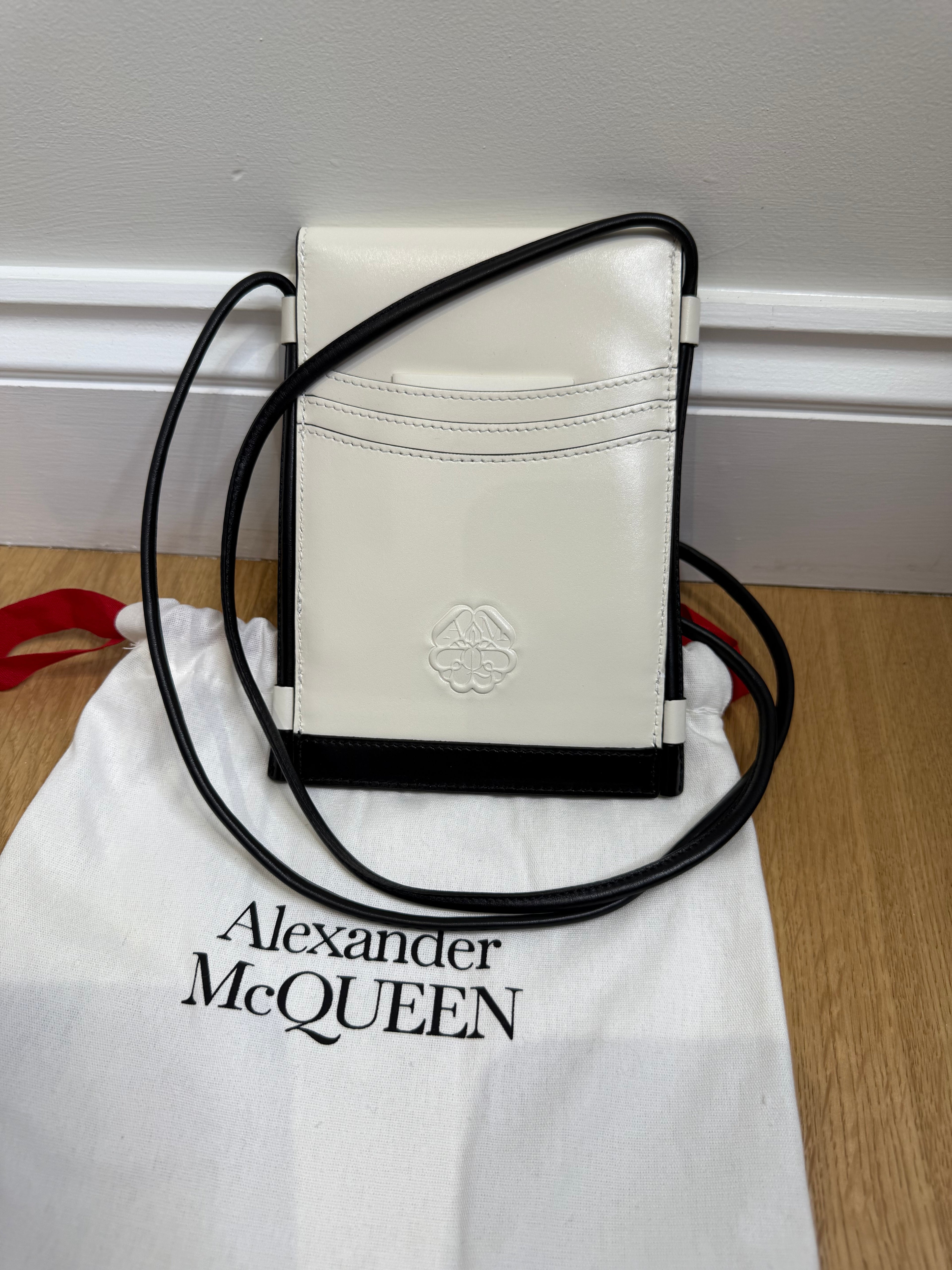 Alexander McQueen The Curve Micro Crossbody Phone Pouch Bag