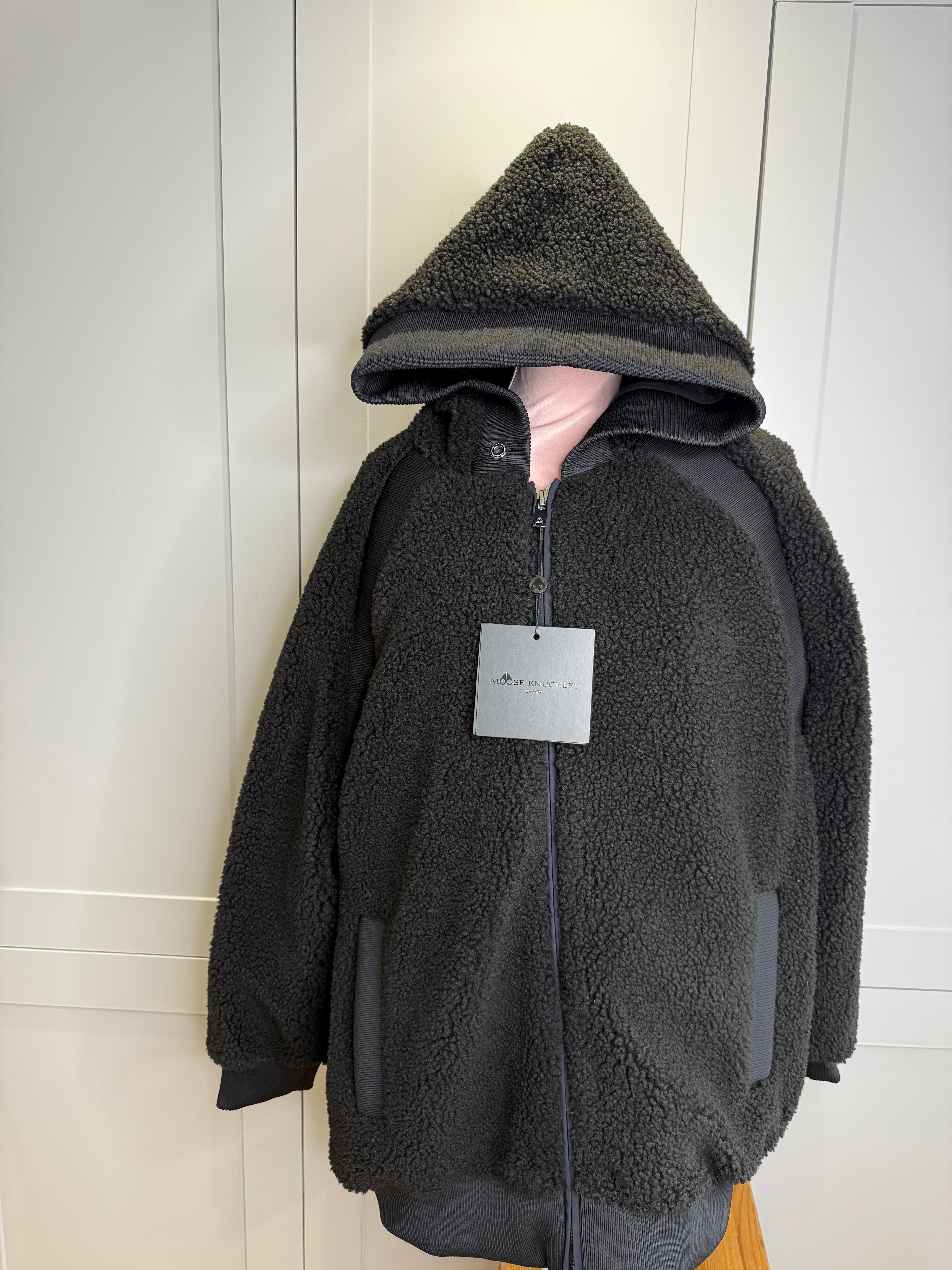 New Moose Knuckles Holland Sherpa Hoodie Jacket in Black