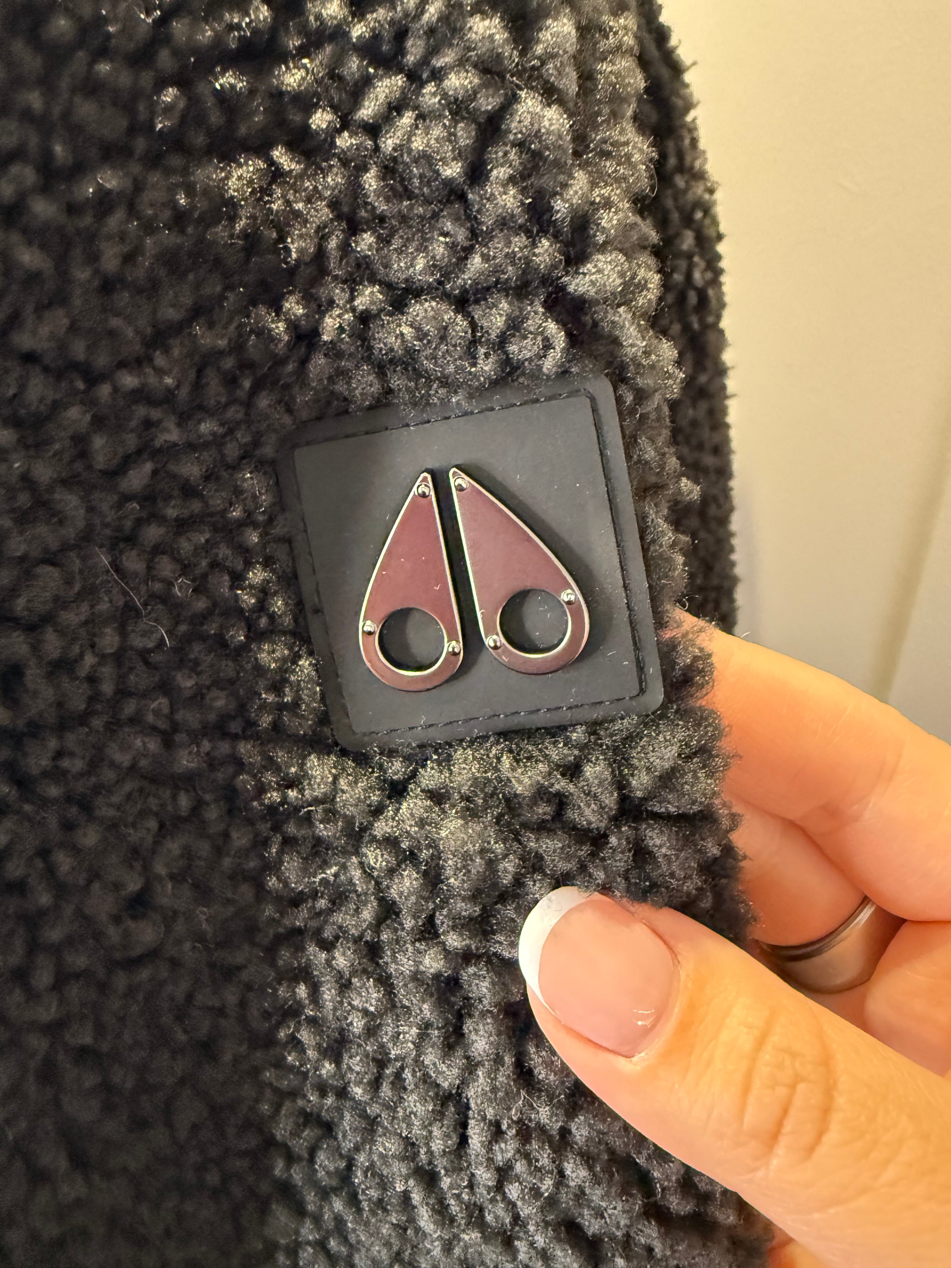 New Moose Knuckles Holland Sherpa Hoodie Jacket in Black