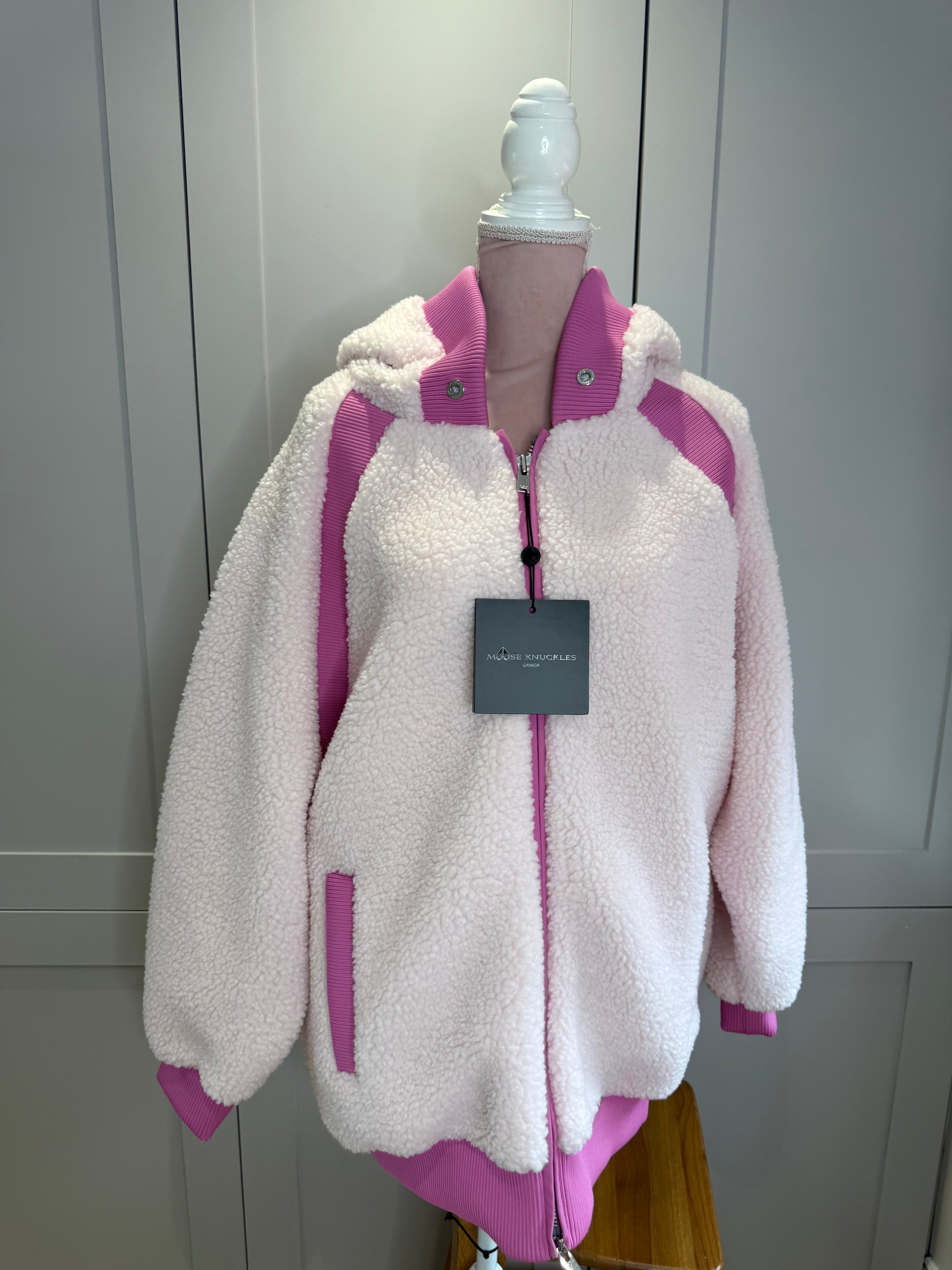 New Moose Knuckles Holland Sherpa Hoodie Jacket in Pink