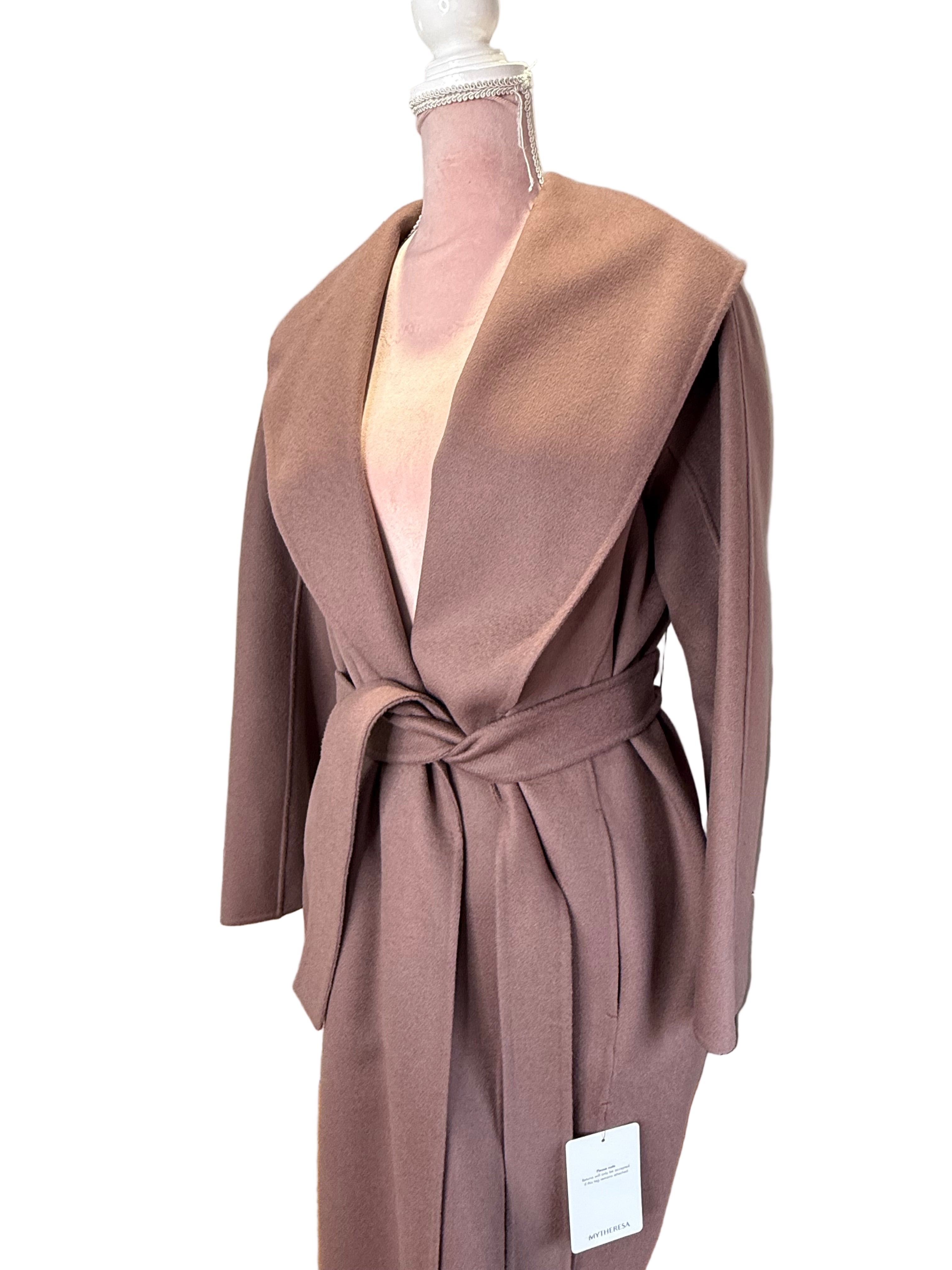 S Max Mara Messi Belted Virgin Wool Coat in Dusty Pink