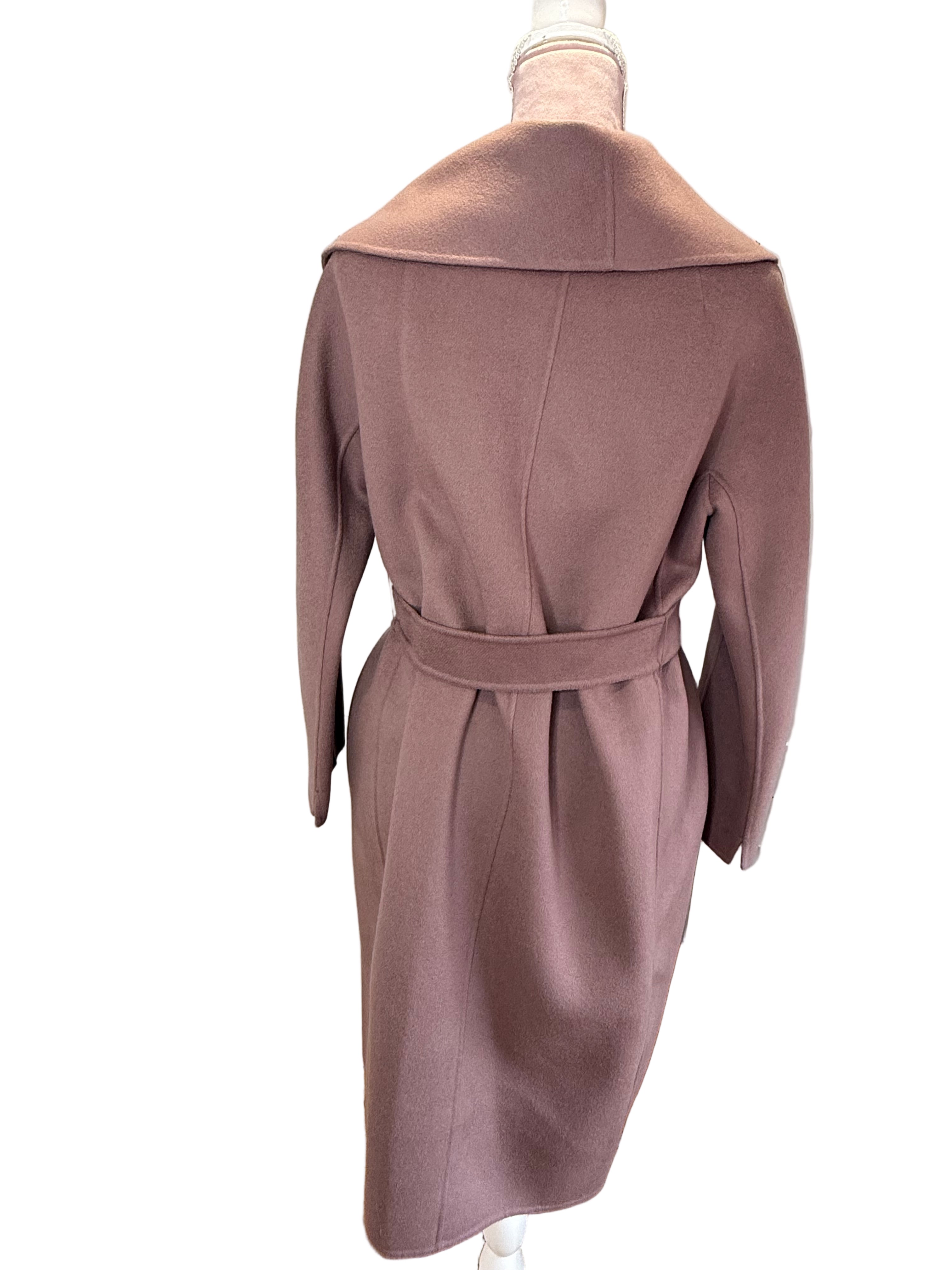 S Max Mara Messi Belted Virgin Wool Coat in Dusty Pink
