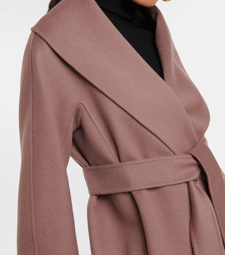 S Max Mara Messi Belted Virgin Wool Coat in Dusty Pink