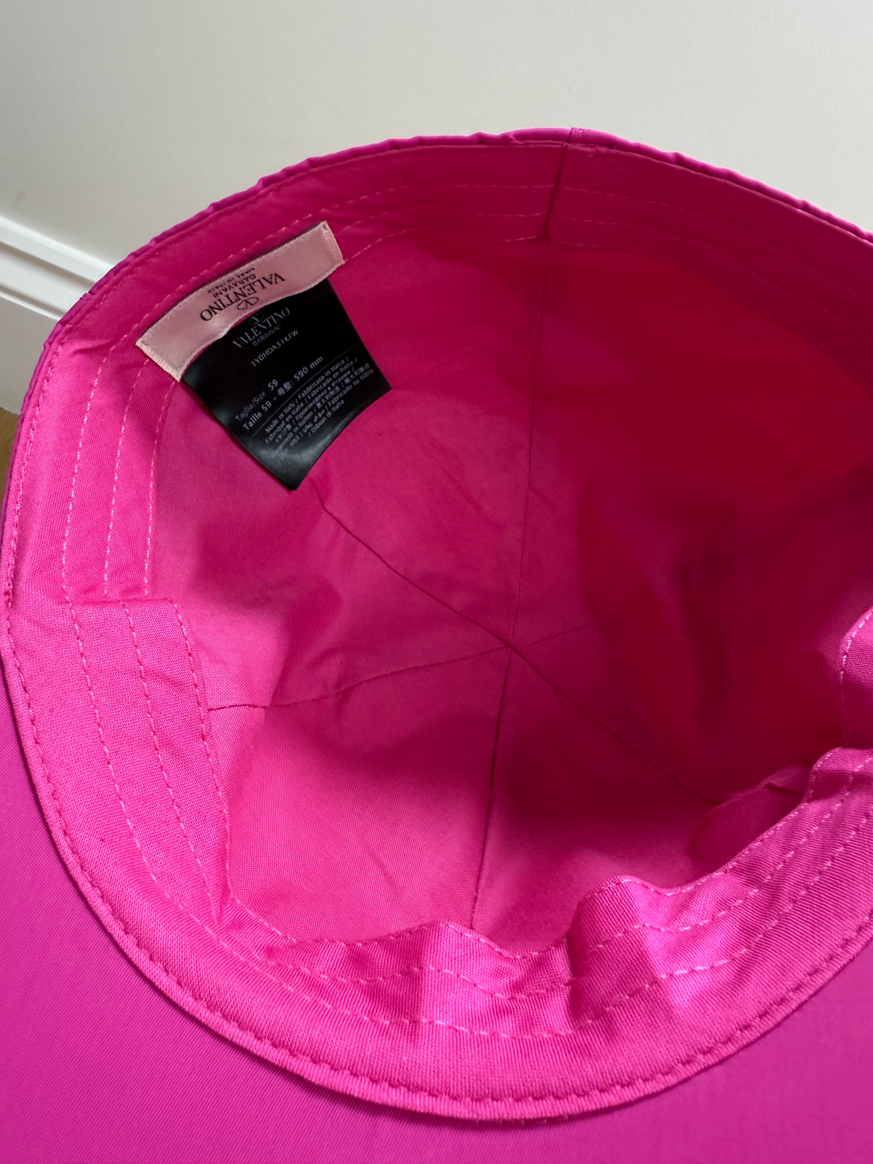Valentino Garavani women’s Pink Nylon cap