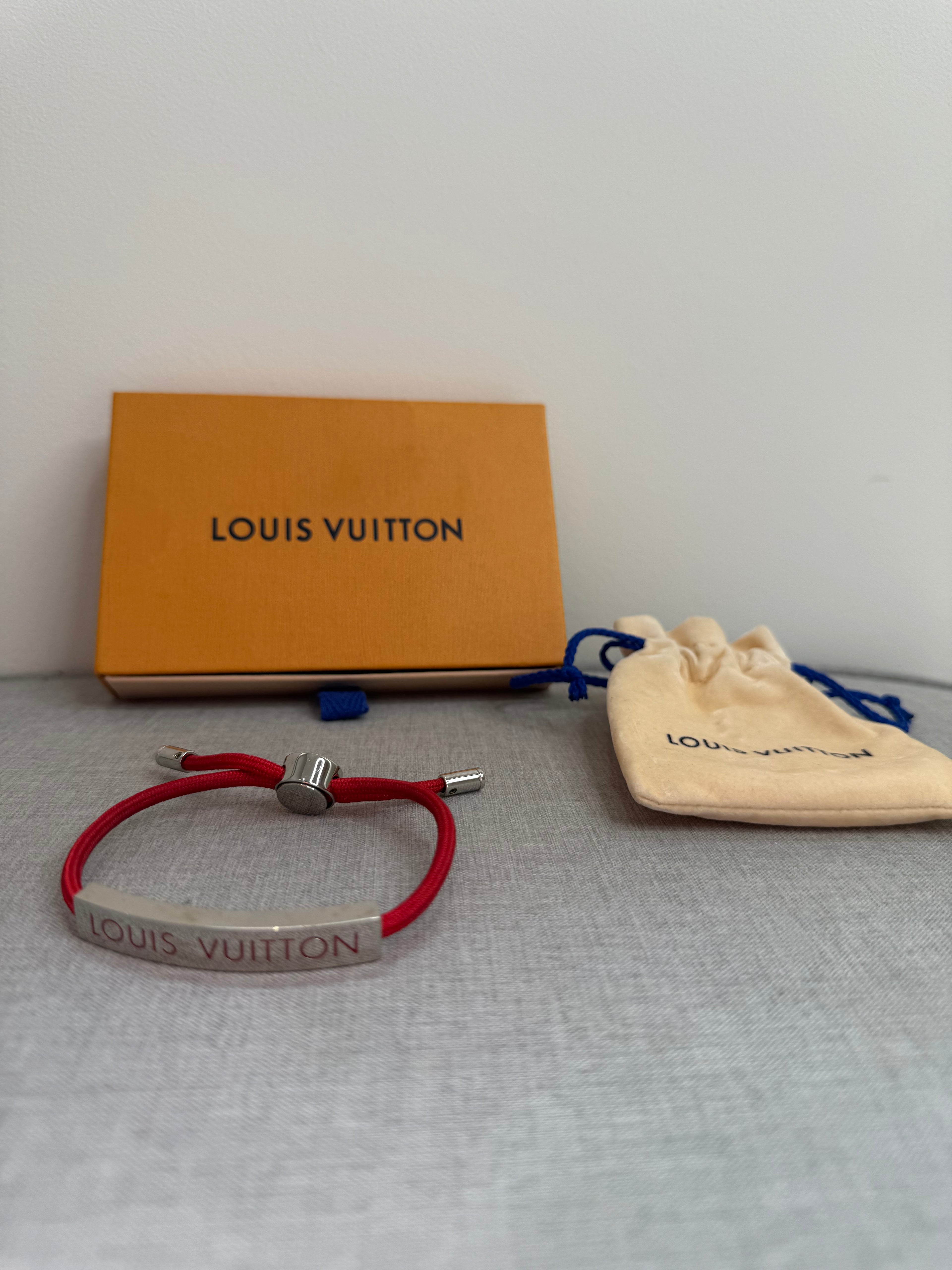 Pre-Owned Louis Vuitton Red Nylon Unisec Bracelet with Stainless Steel logo