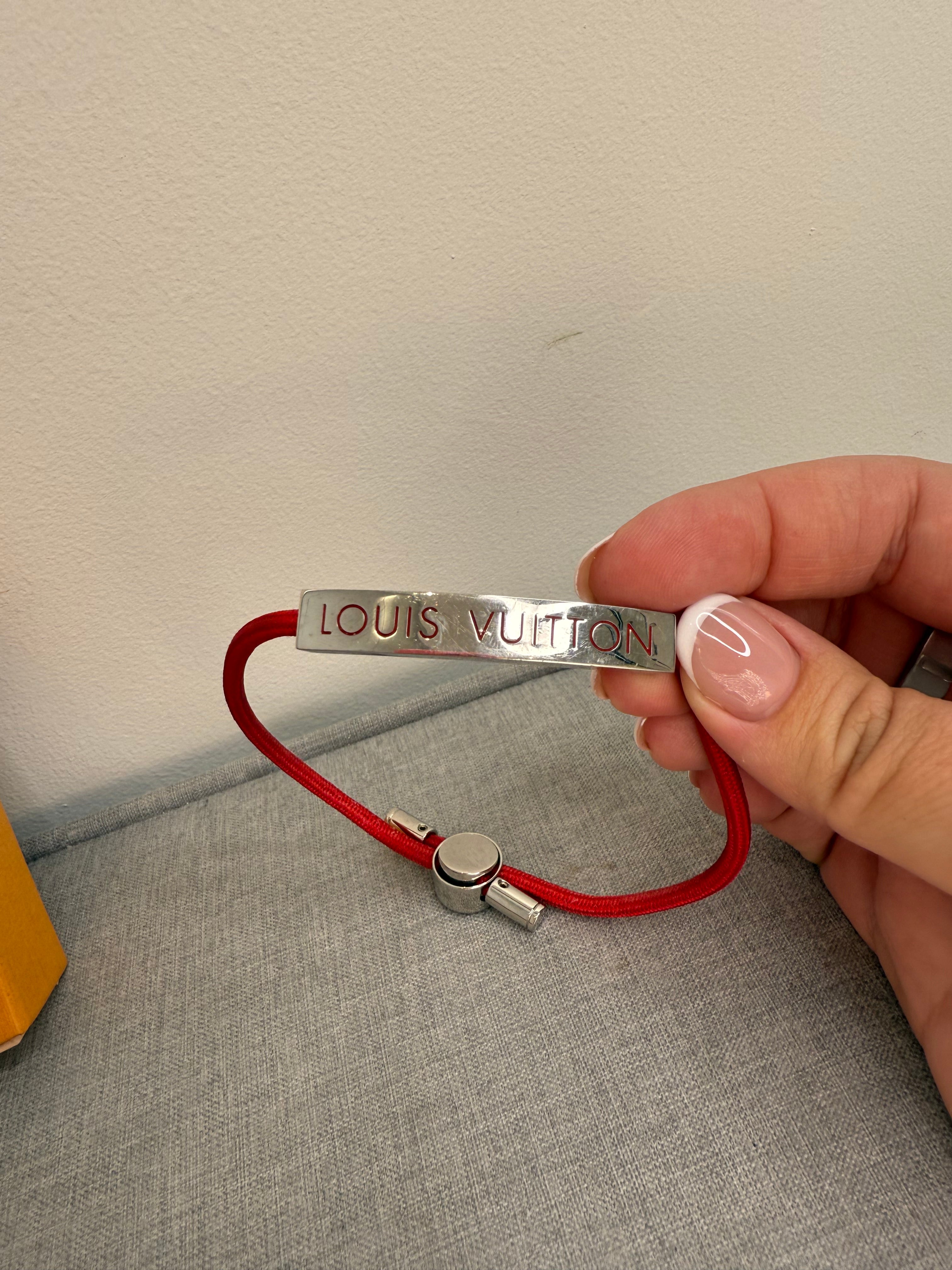 Pre-Owned Louis Vuitton Red Nylon Unisec Bracelet with Stainless Steel logo