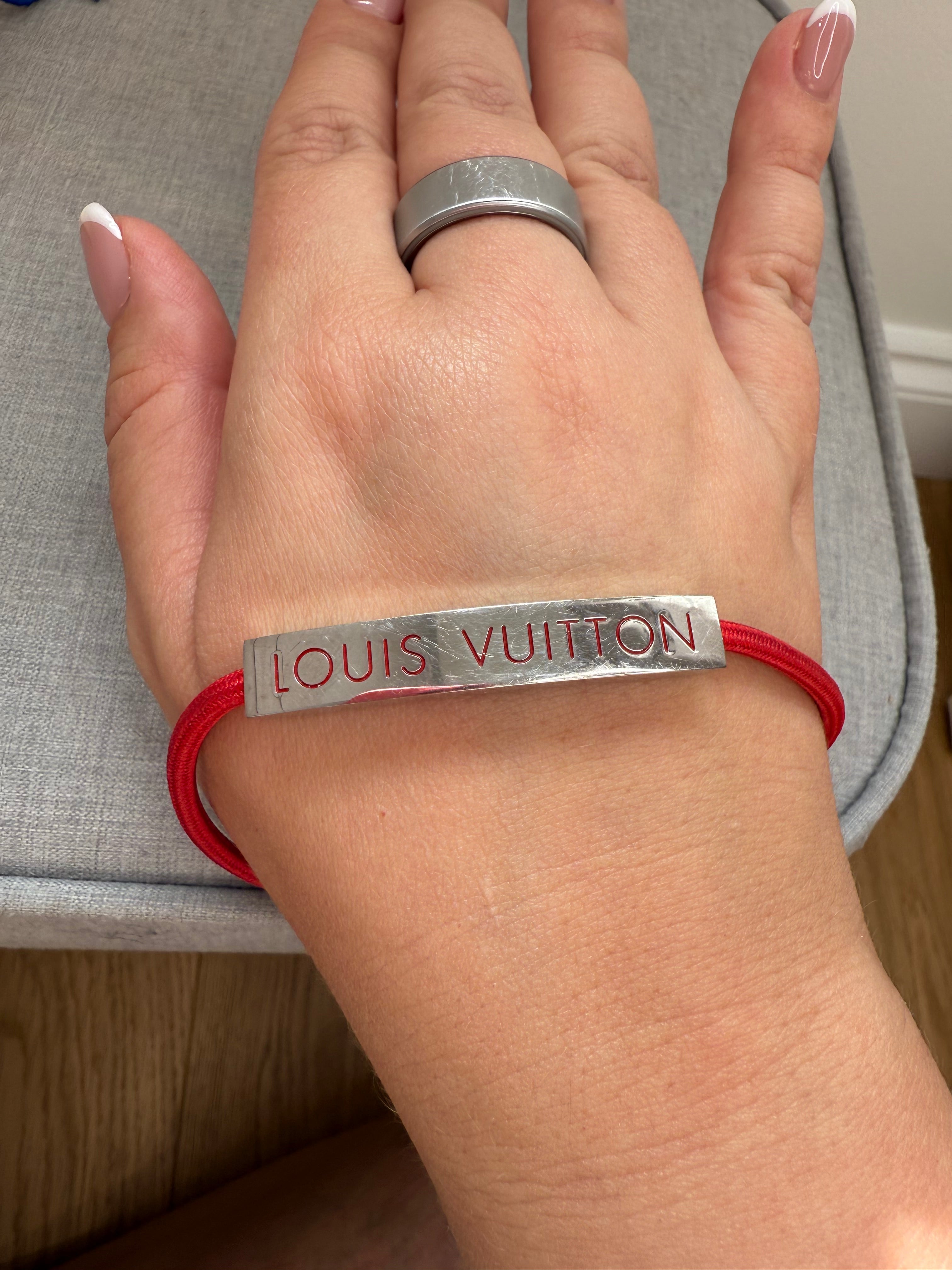 Pre-Owned Louis Vuitton Red Nylon Unisec Bracelet with Stainless Steel logo