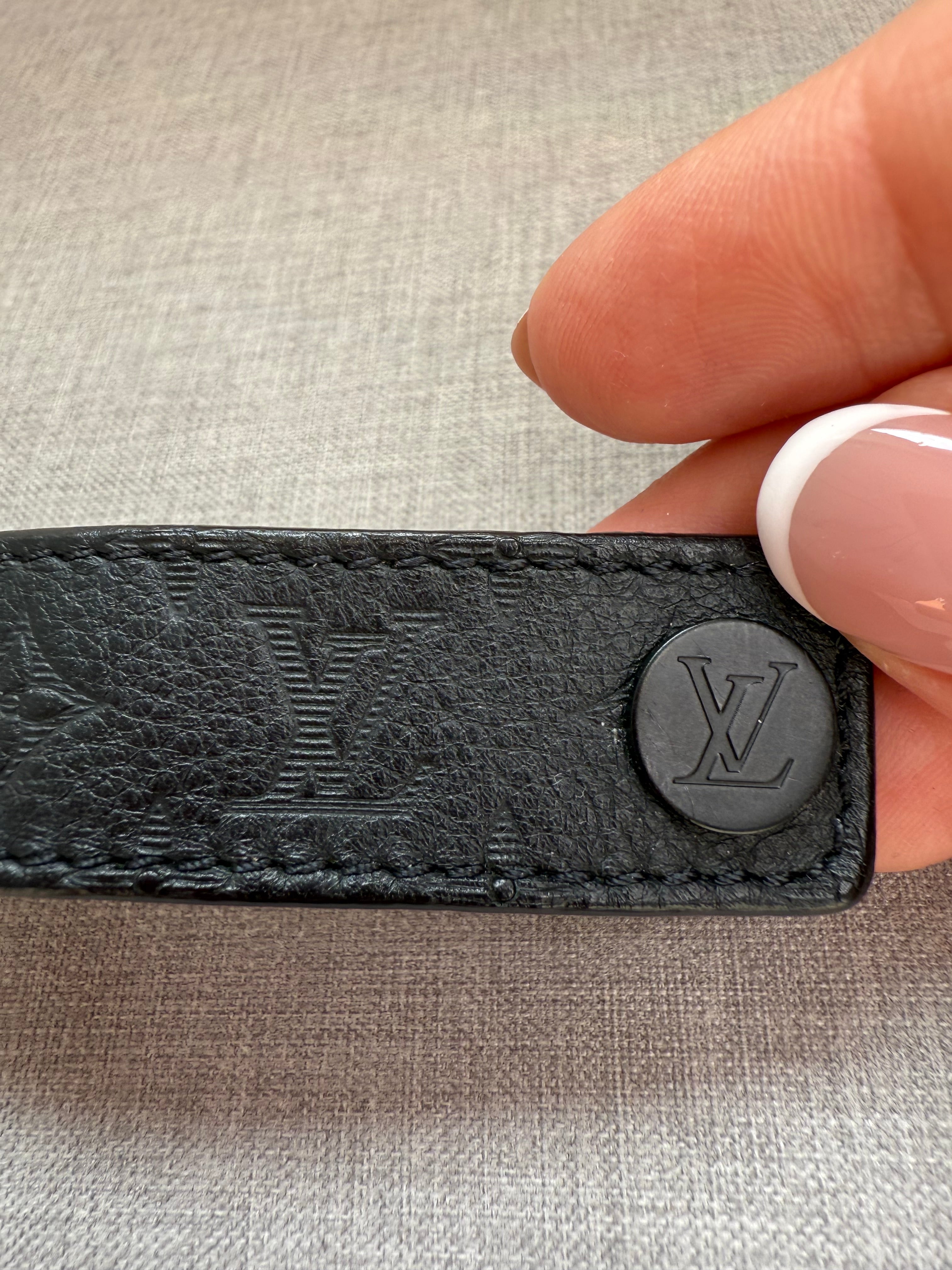 Pre-Owned Louis Vuitton Hockeinheim Bracelet in Black Empreinte monogram print