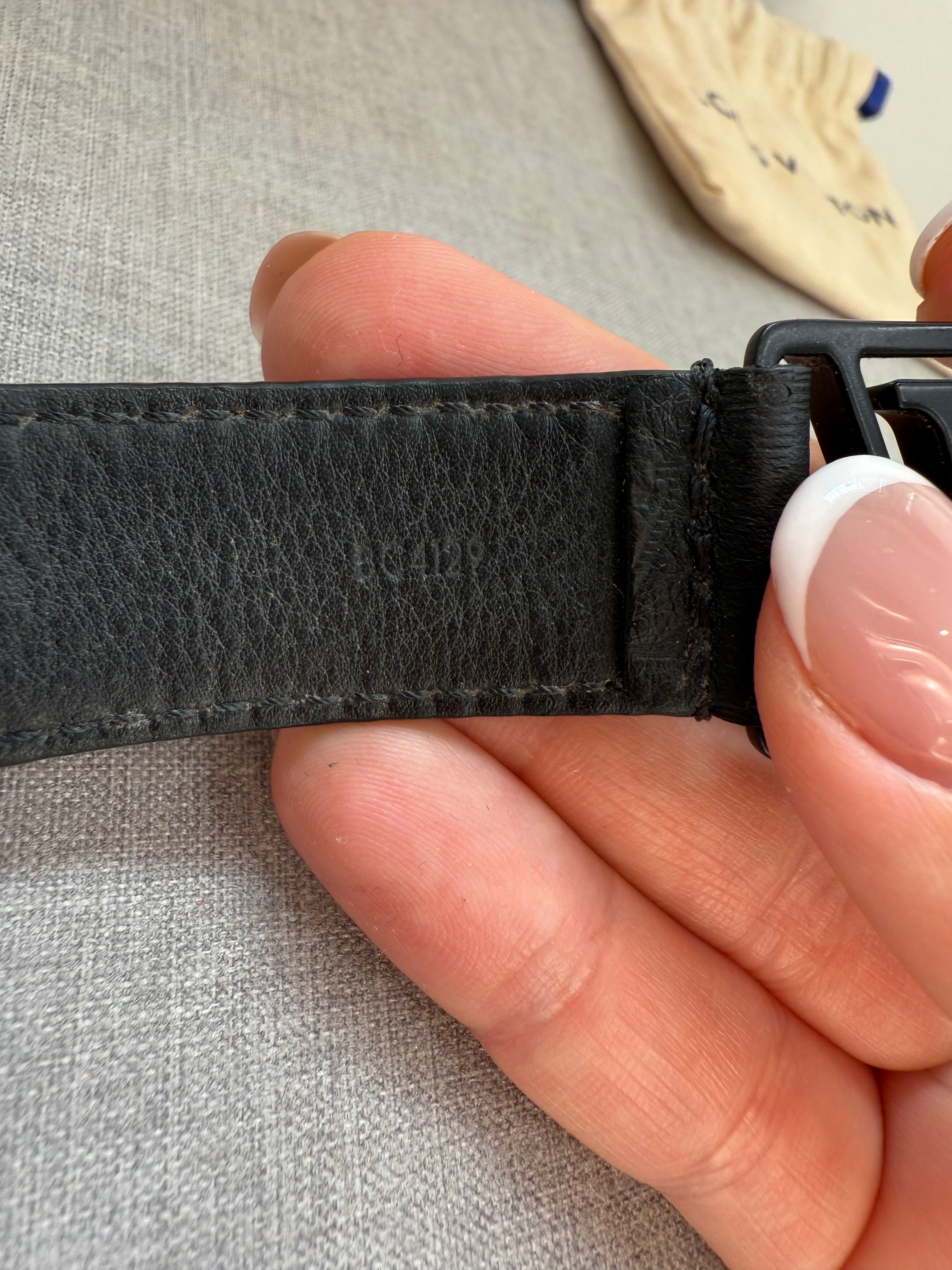 Pre-Owned Louis Vuitton Hockeinheim Bracelet in Black Empreinte monogram print