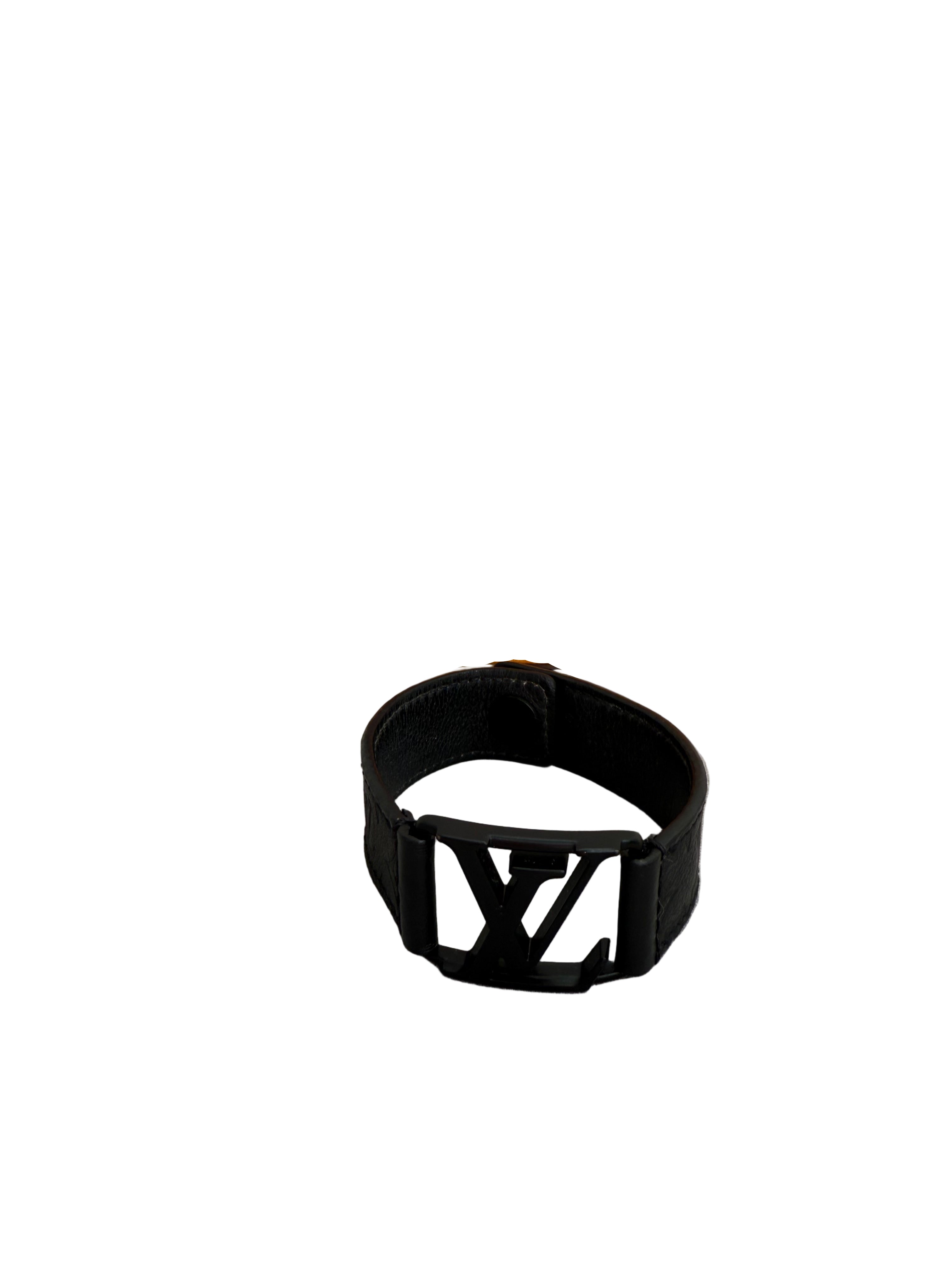Pre-Owned Louis Vuitton Hockeinheim Bracelet in Black Empreinte monogram print