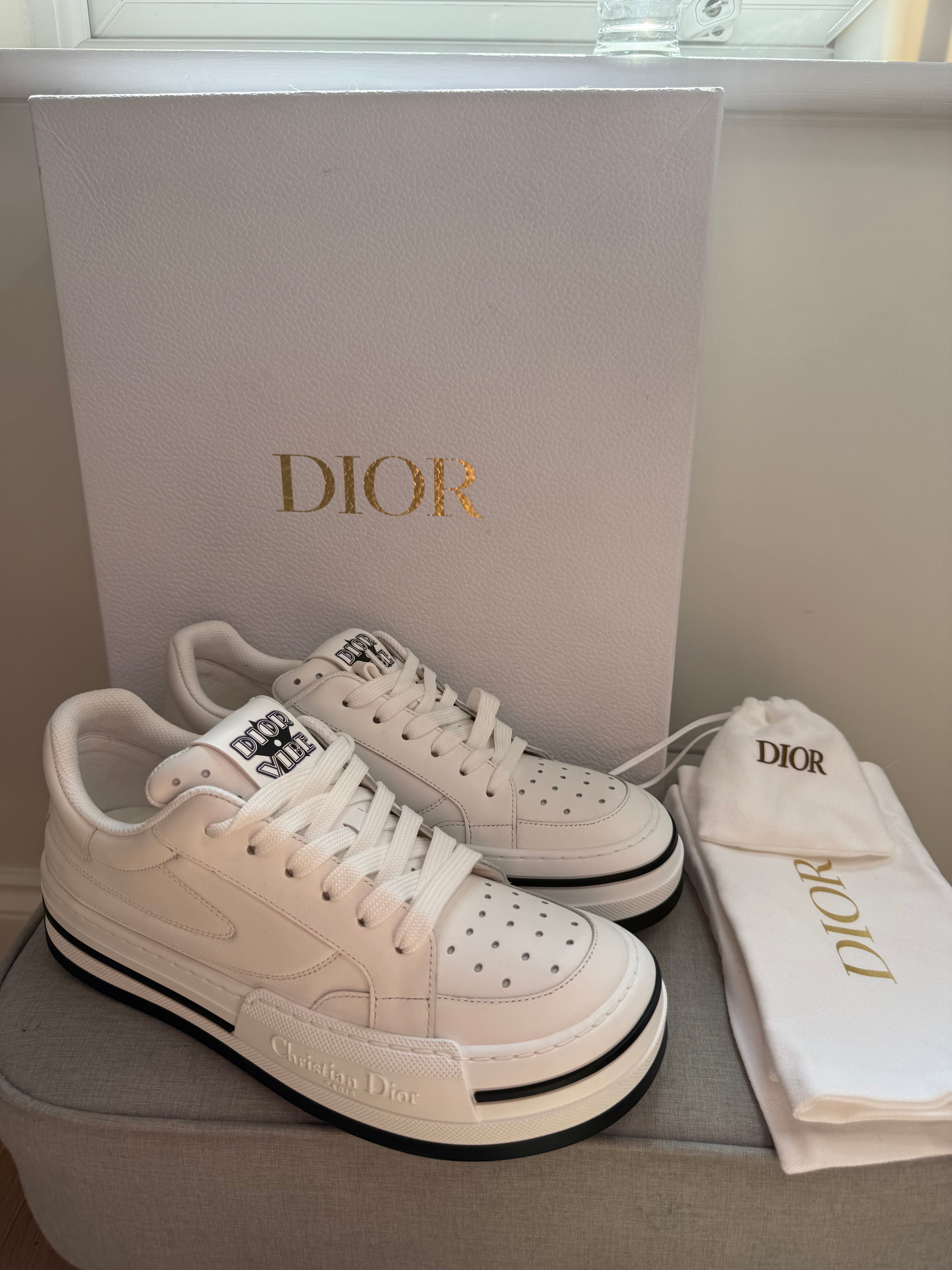 New Christian Dior Dior Vibe Sneakers White – The Designer Finds