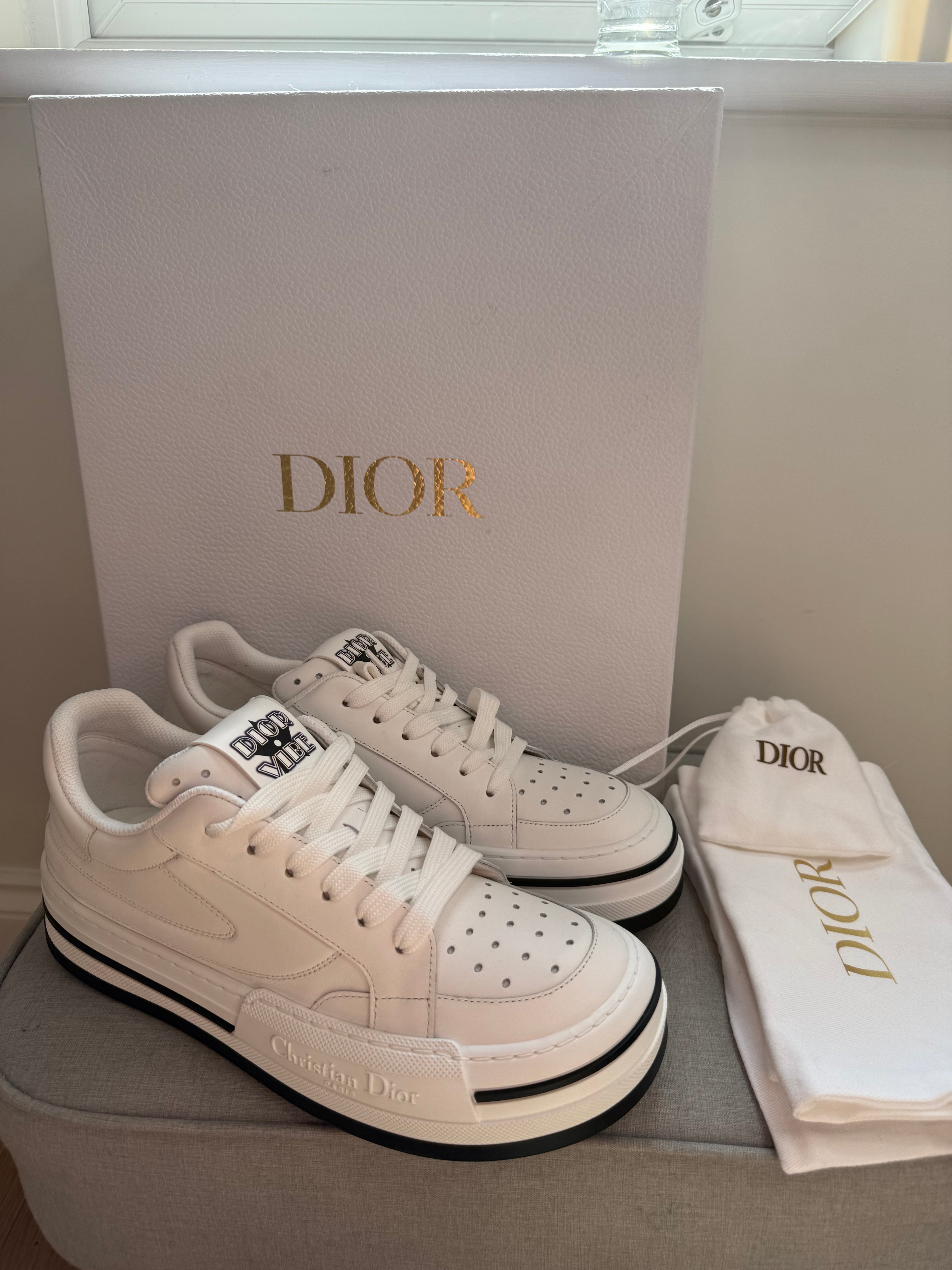 New Christian Dior Dior Vibe Sneakers White