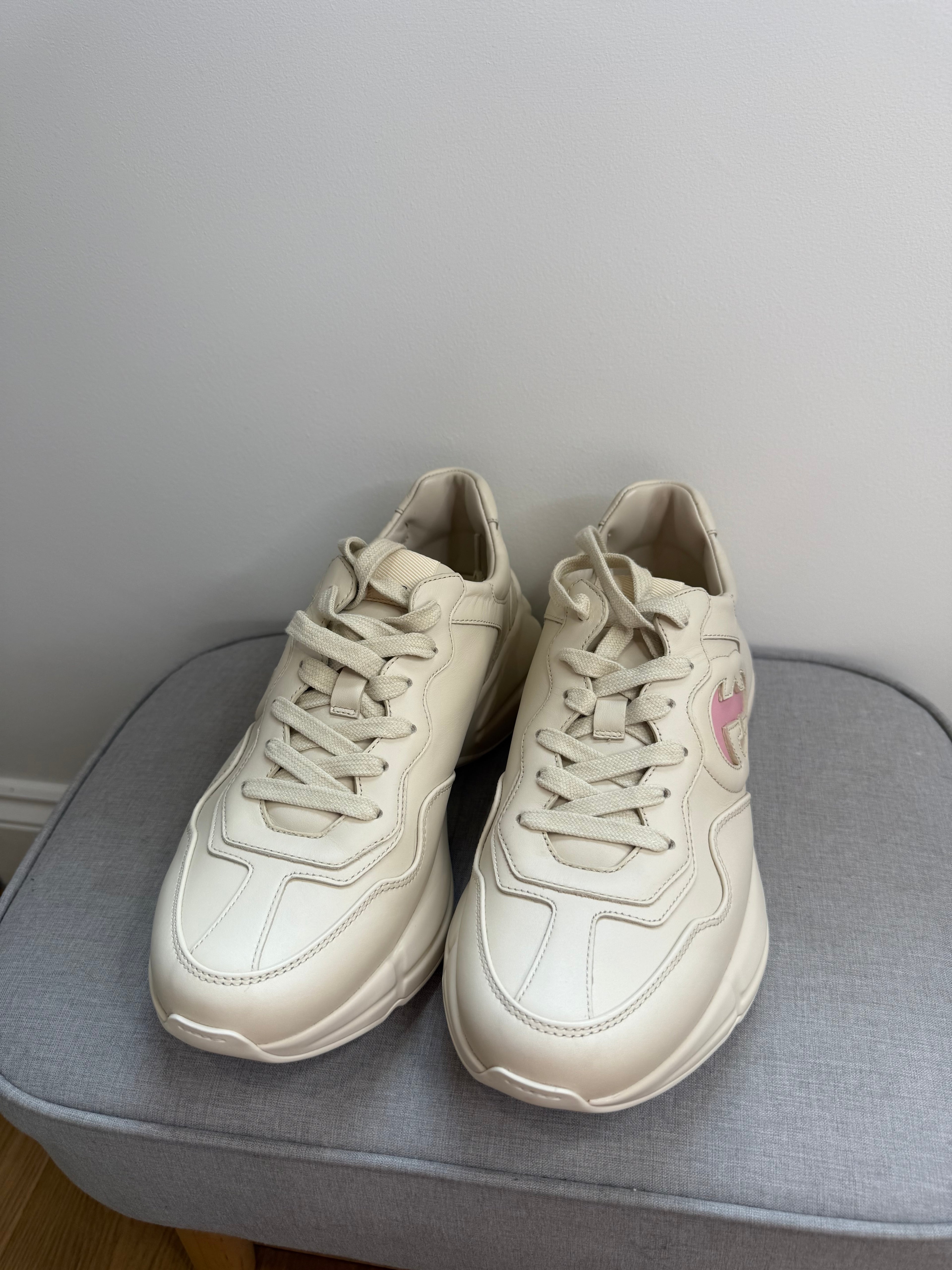 New Gucci Rhyton leather sneakers trainers in white