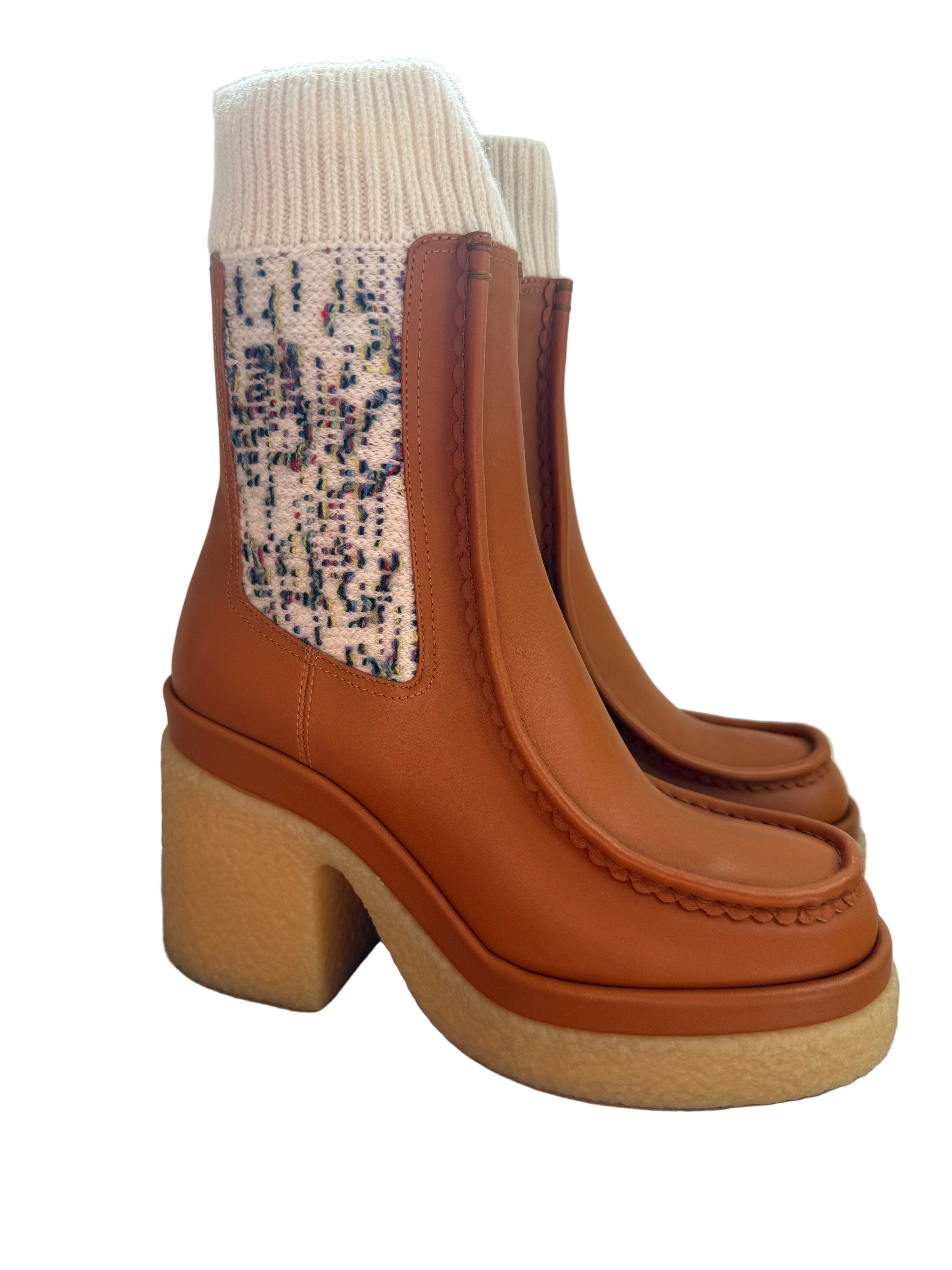 New Chloe Jamie Heeled Leather Cashmere Sock Boots in Tan