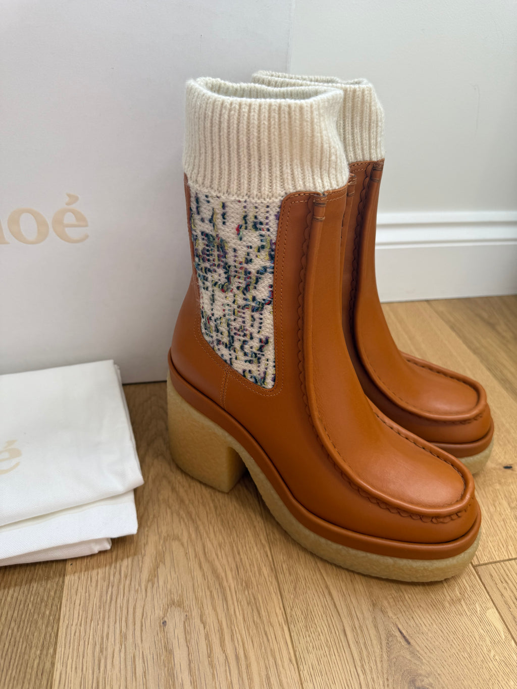 New Chloe Jamie Heeled Leather Cashmere Sock Boots in Tan