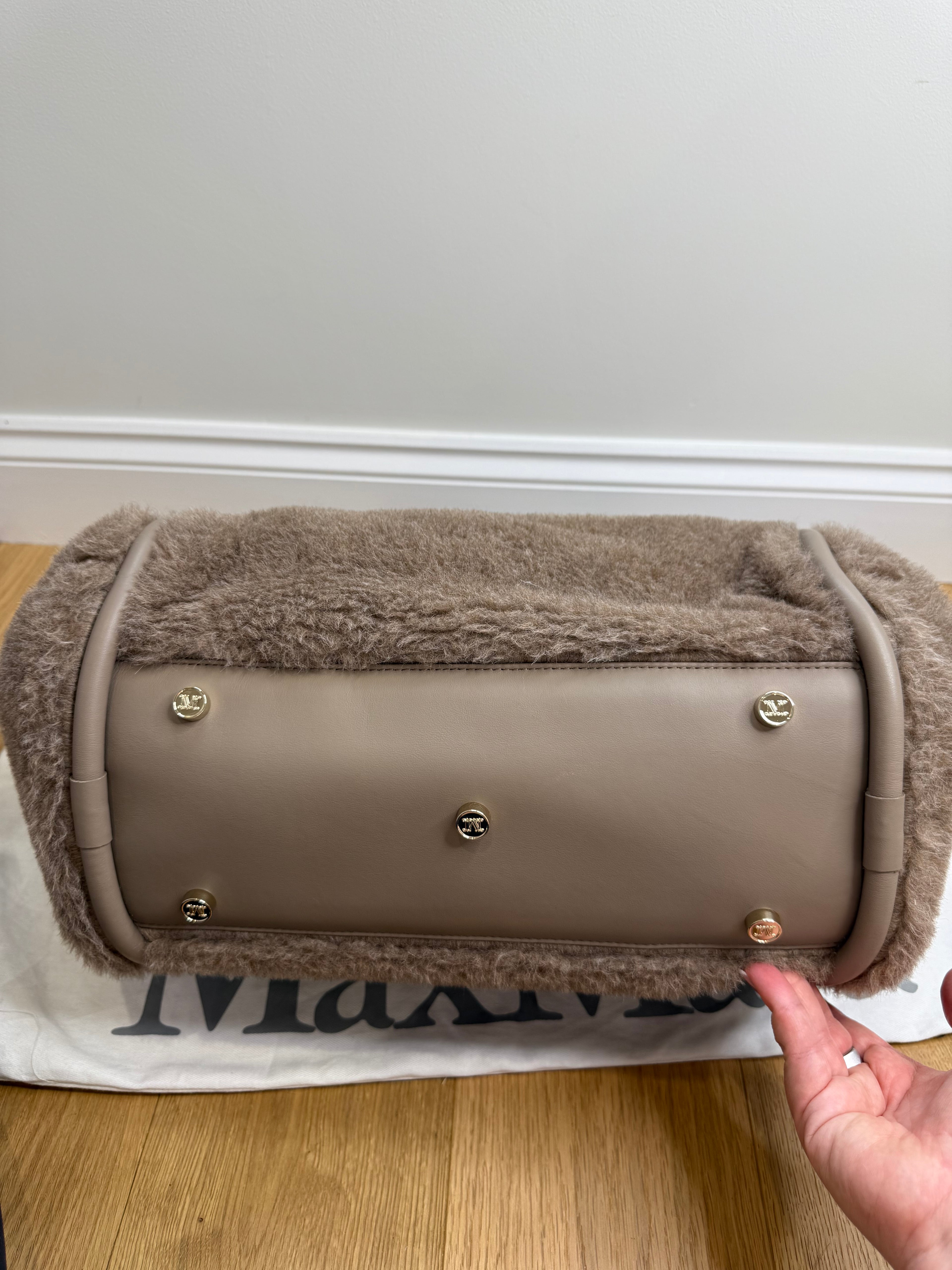 New Max Mara Marine Teddy Bag - camel melange