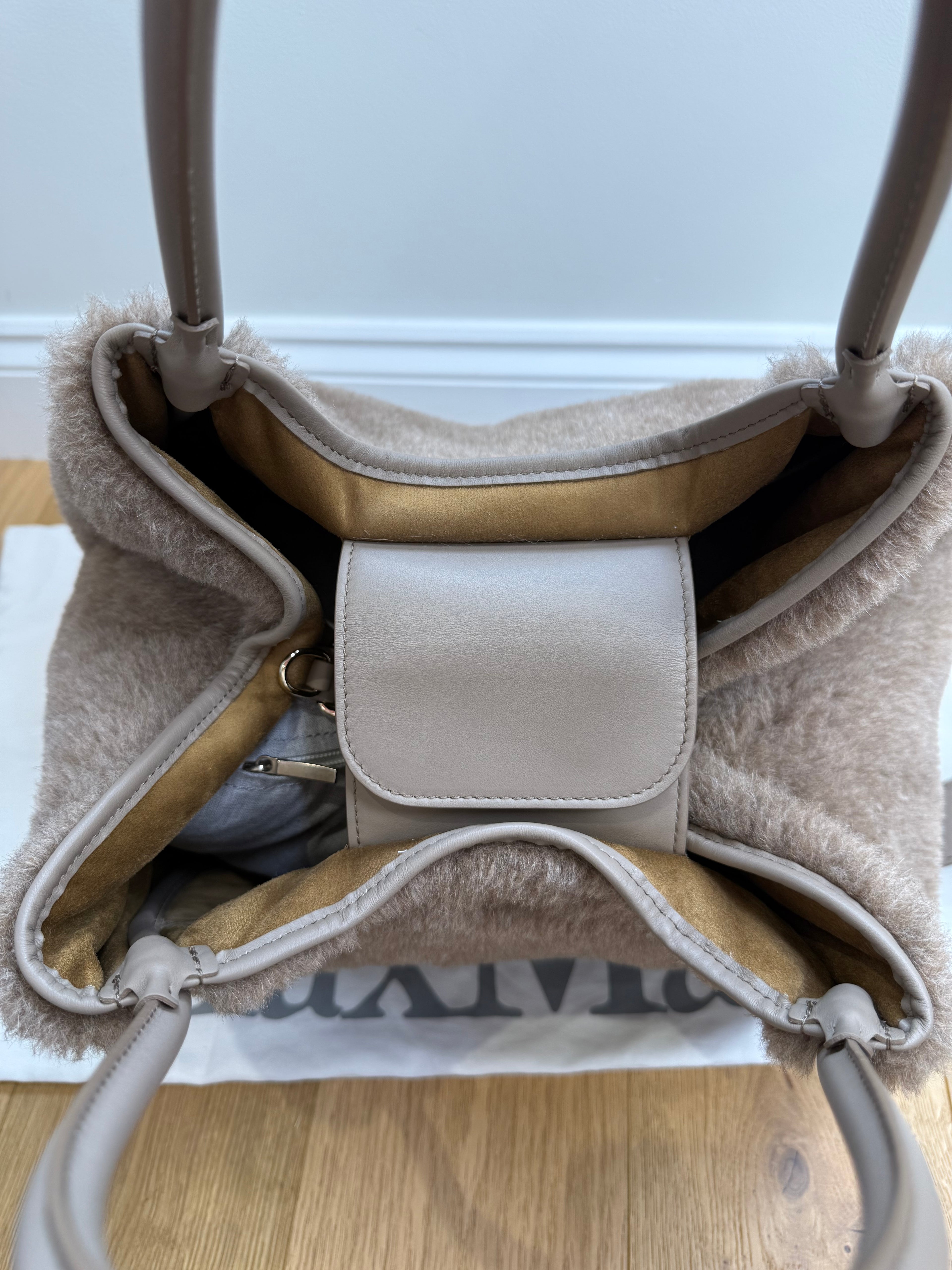 New Max Mara Marine Teddy Bag - camel melange