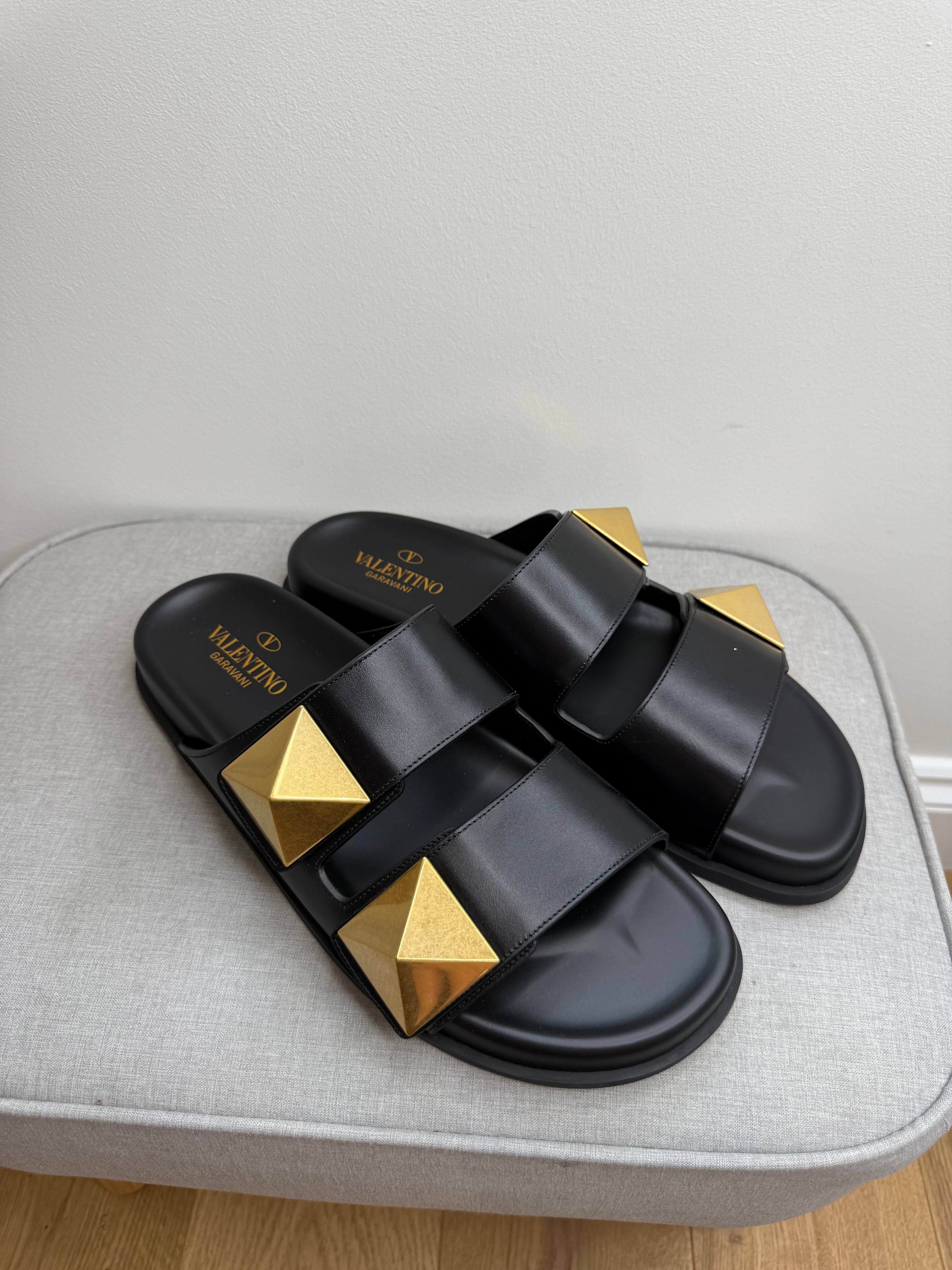 Valentino Garavani Roman Stud Leather Slides - Black (brand new in box)