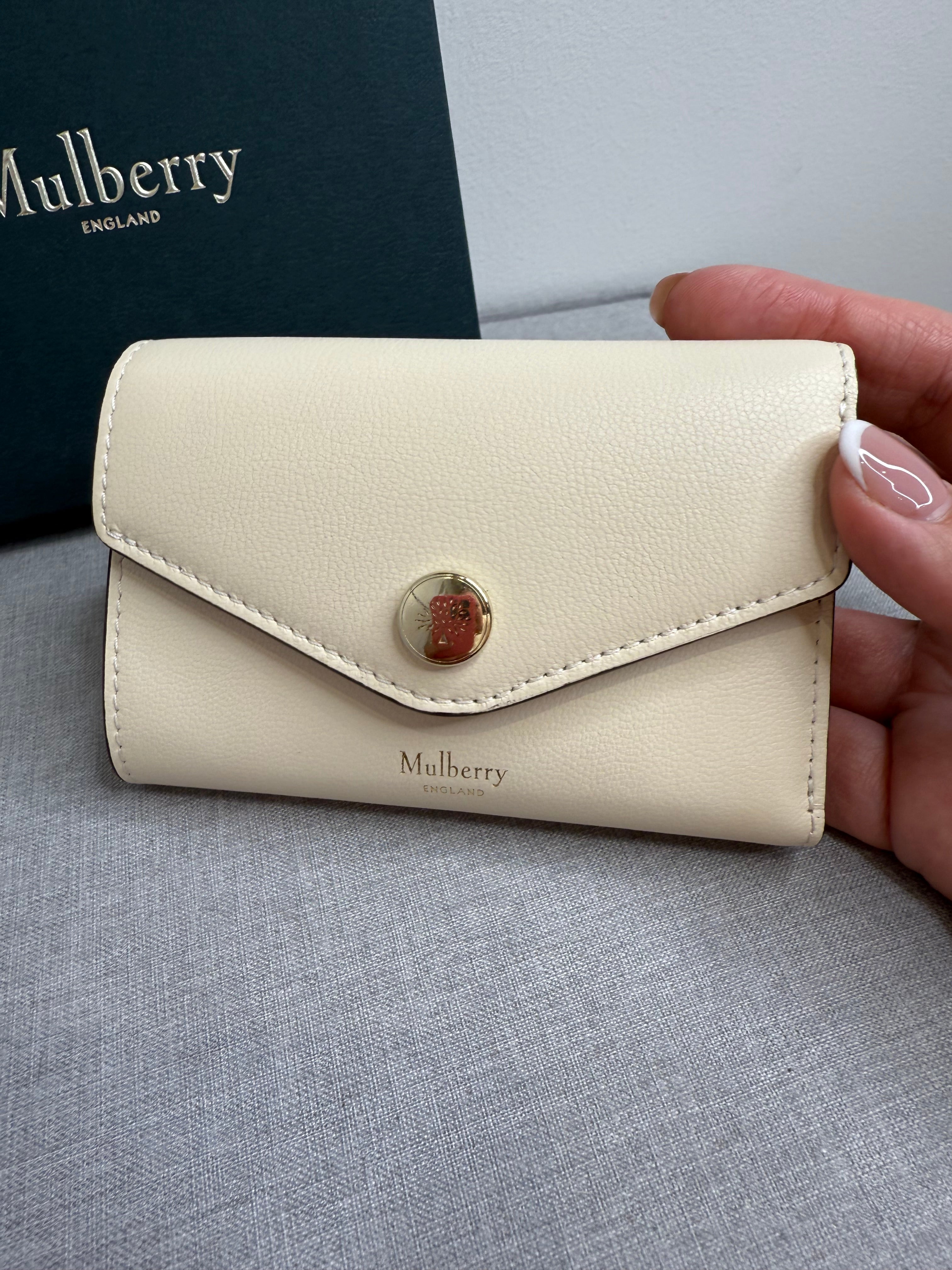 Mulberry folded multi-card wallet in eggshell (brand new with box)