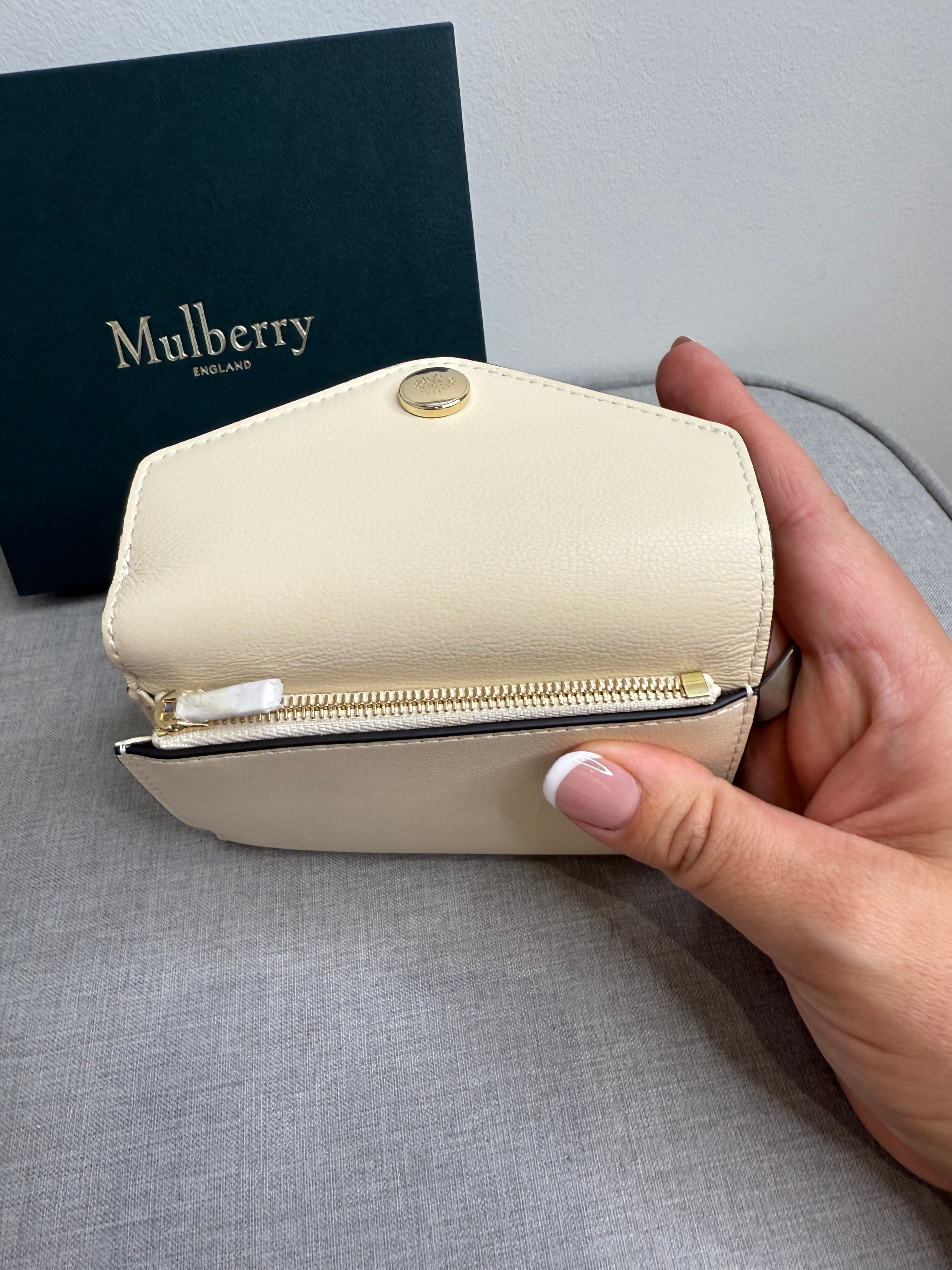 Mulberry folded multi-card wallet in eggshell (brand new with box)