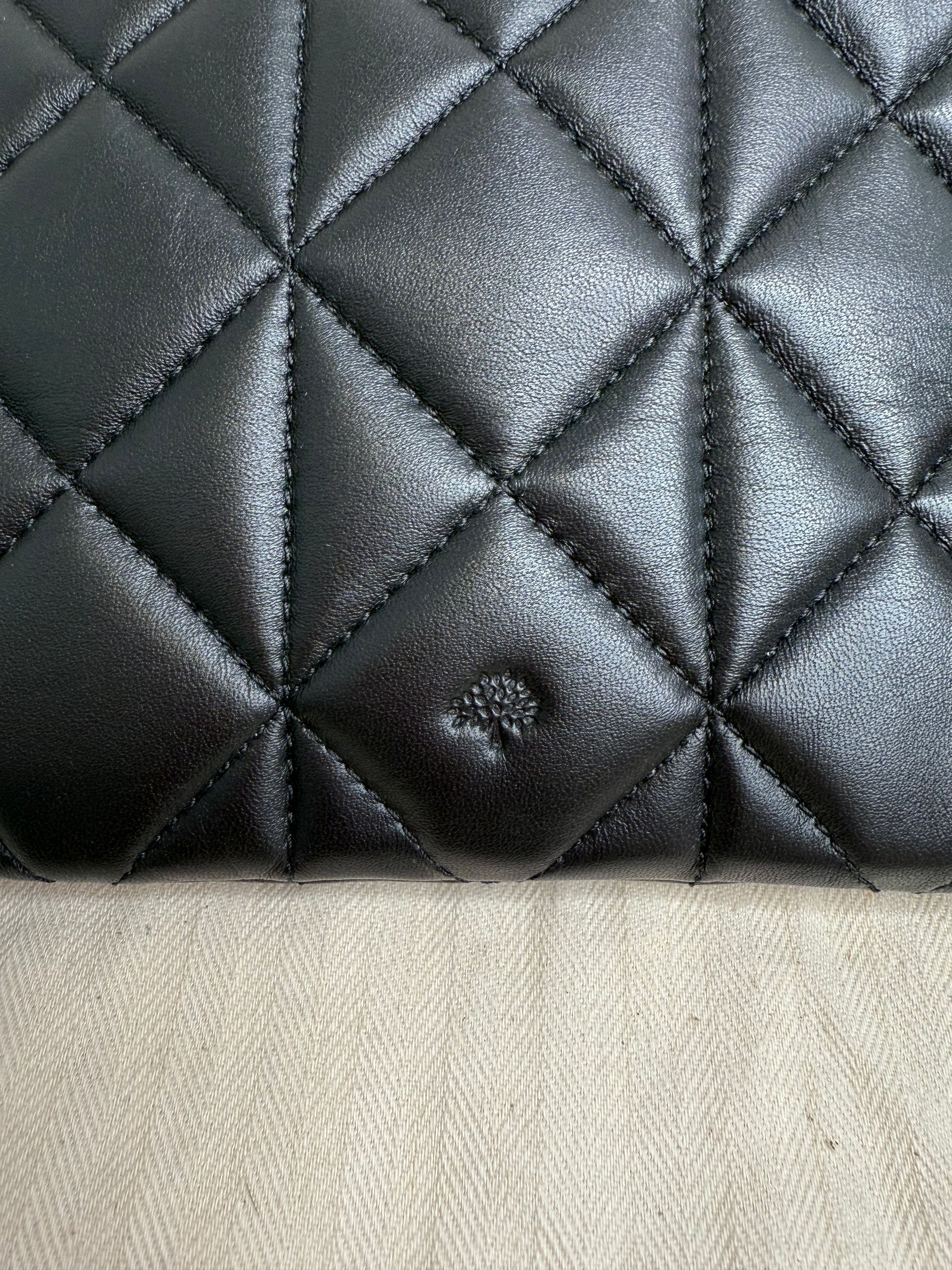 Mulberry Cara Delevingne Small Zip Pouch – Black Quilted Nappa