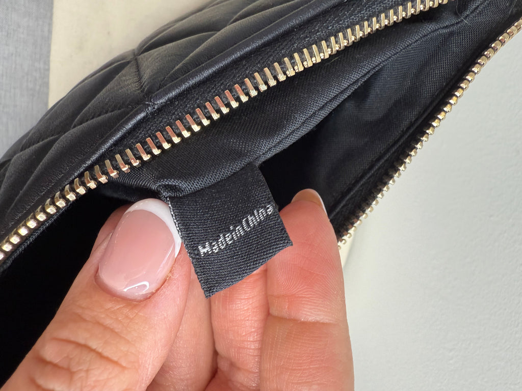 Mulberry Cara Delevingne Small Zip Pouch – Black Quilted Nappa
