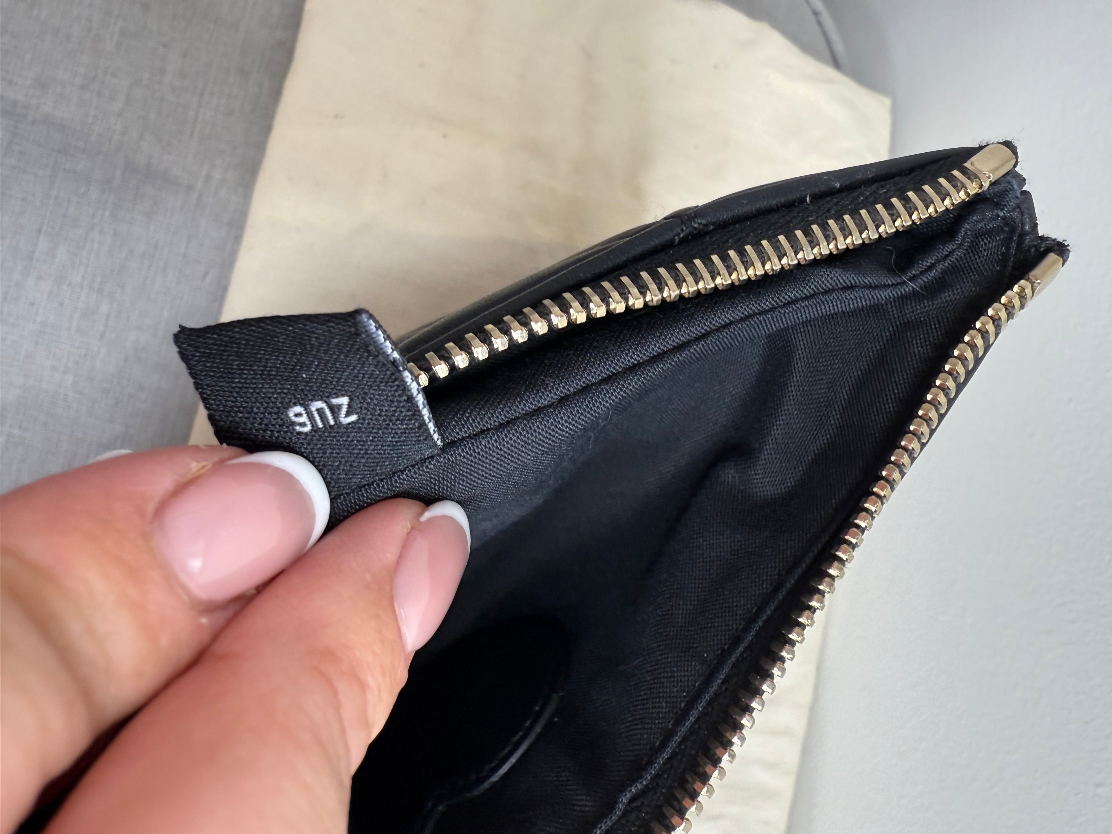 Mulberry Cara Delevingne Small Zip Pouch – Black Quilted Nappa