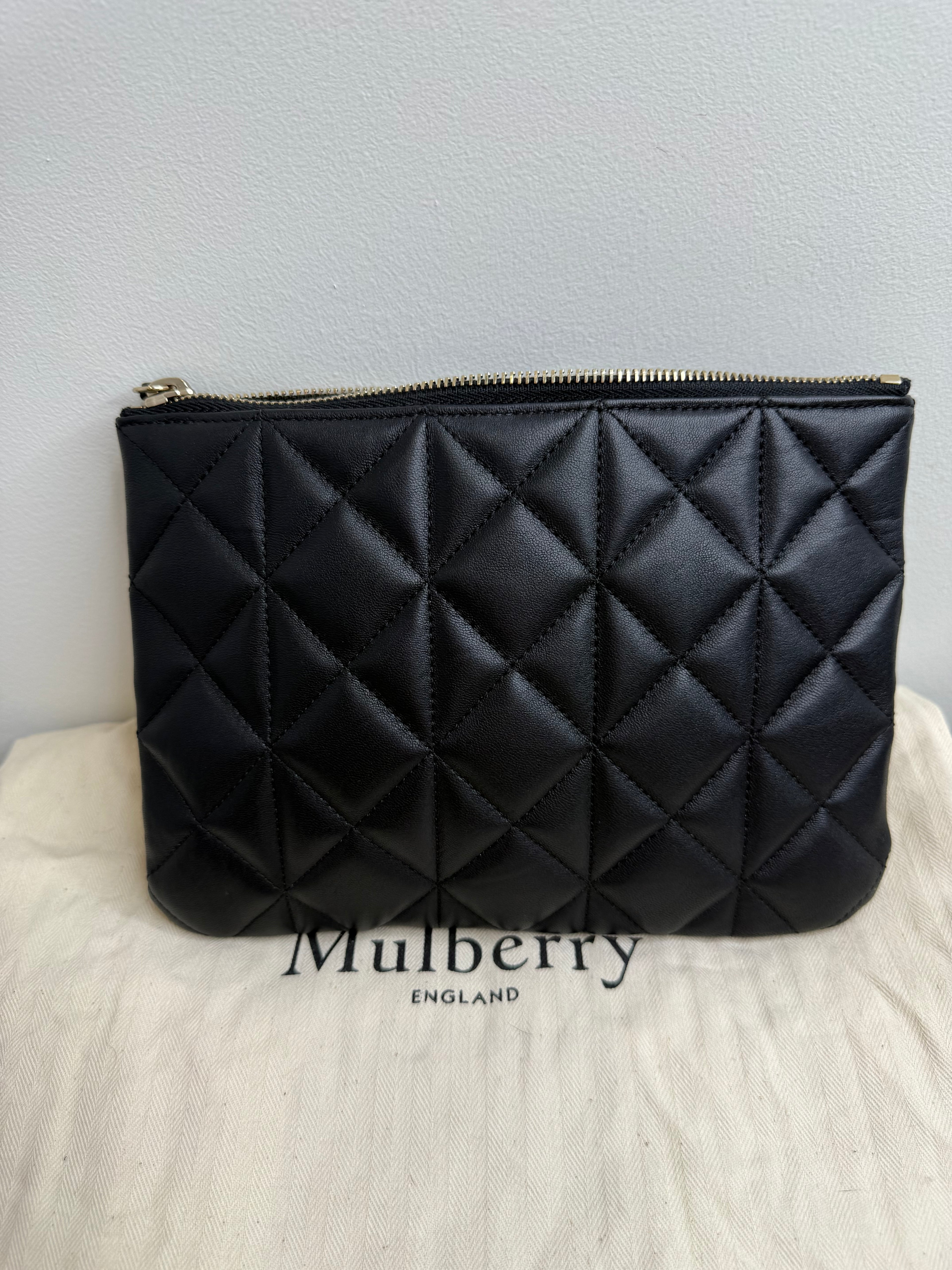 Mulberry Cara Delevingne Small Zip Pouch – Black Quilted Nappa