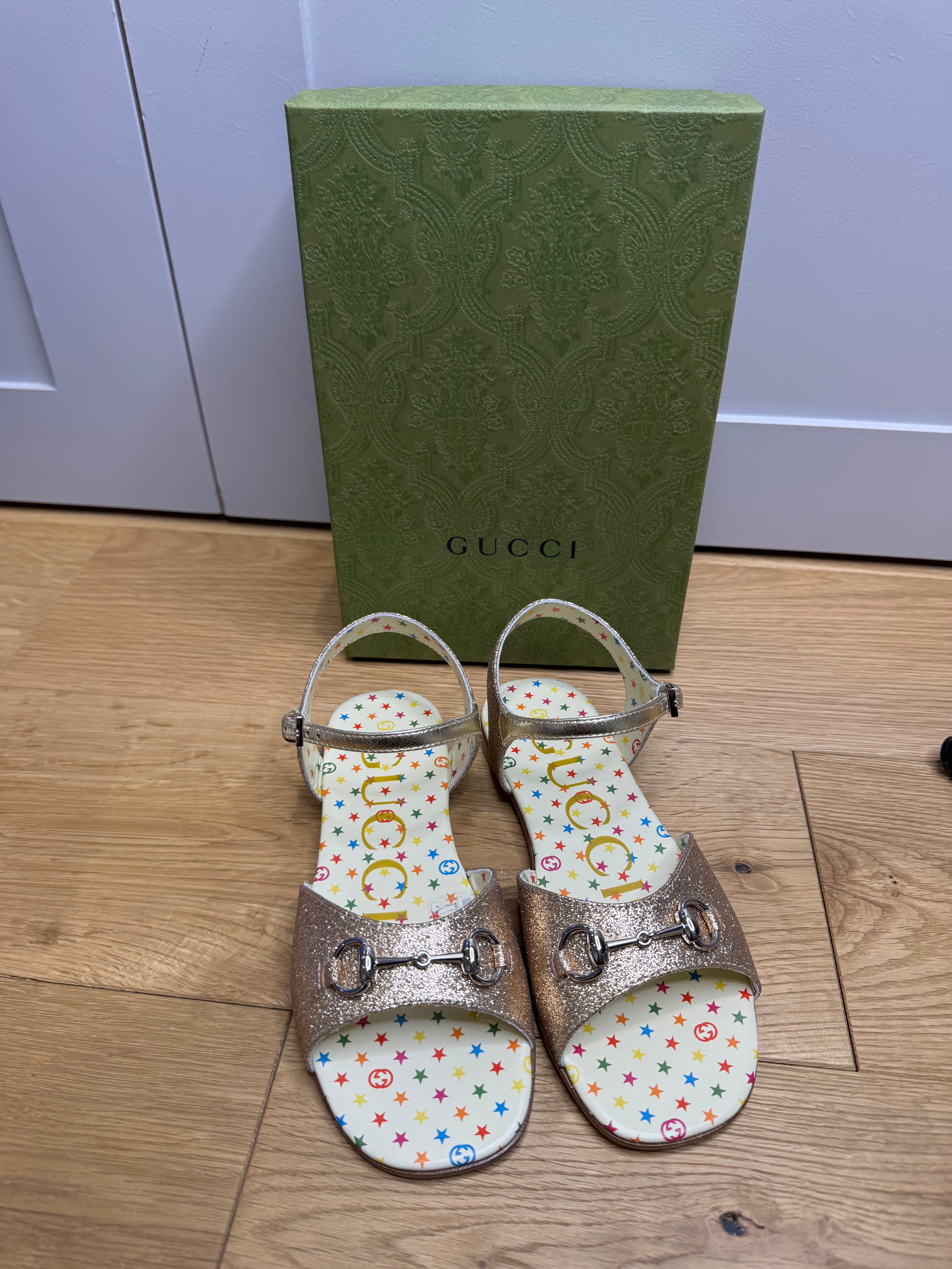 New Gucci Aisha Metallic Leather Sandals with Horsebit Logo