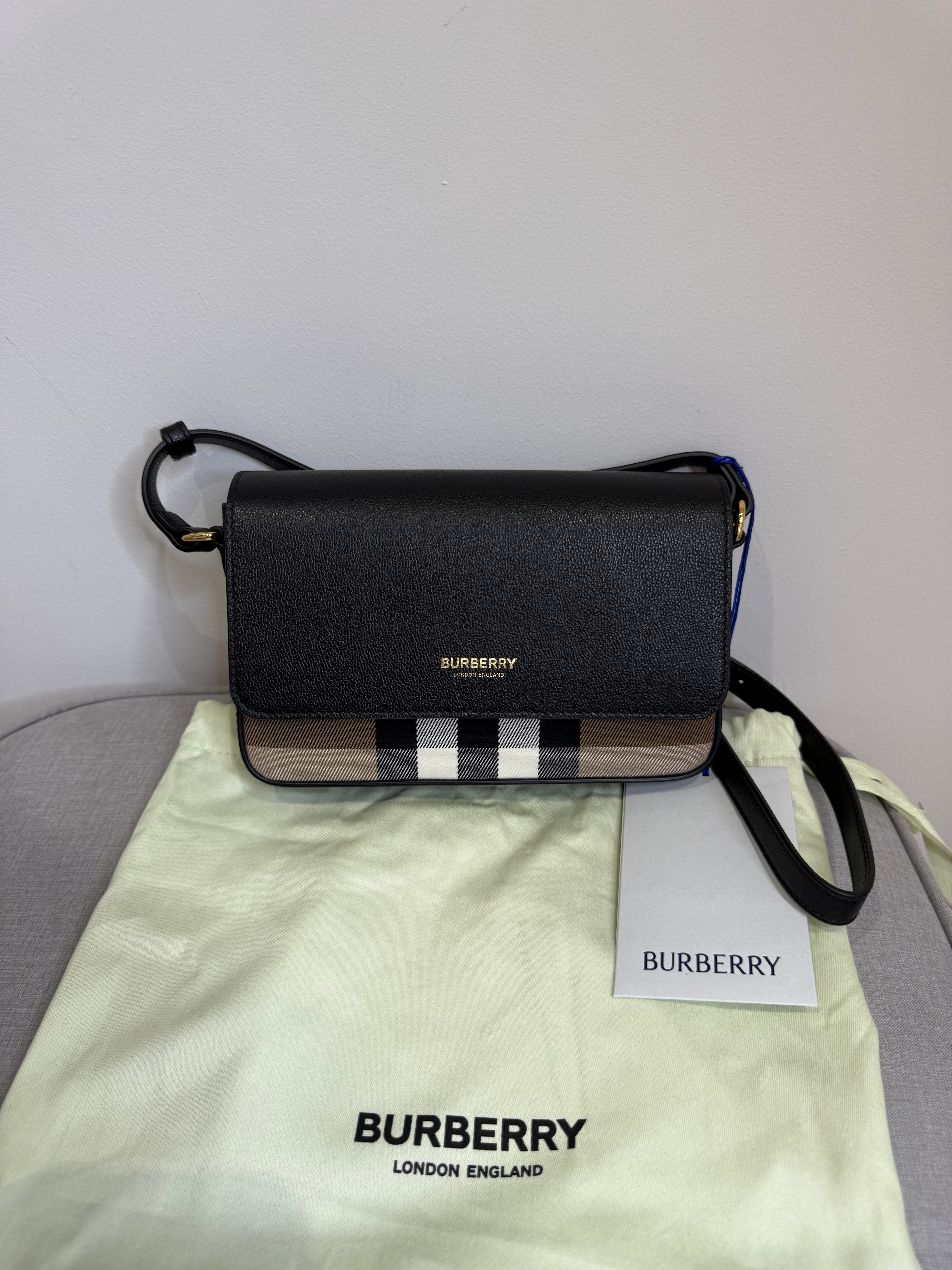 New Burberry New Hampshire House Check and Derby Black Leather Crossbody Bag
