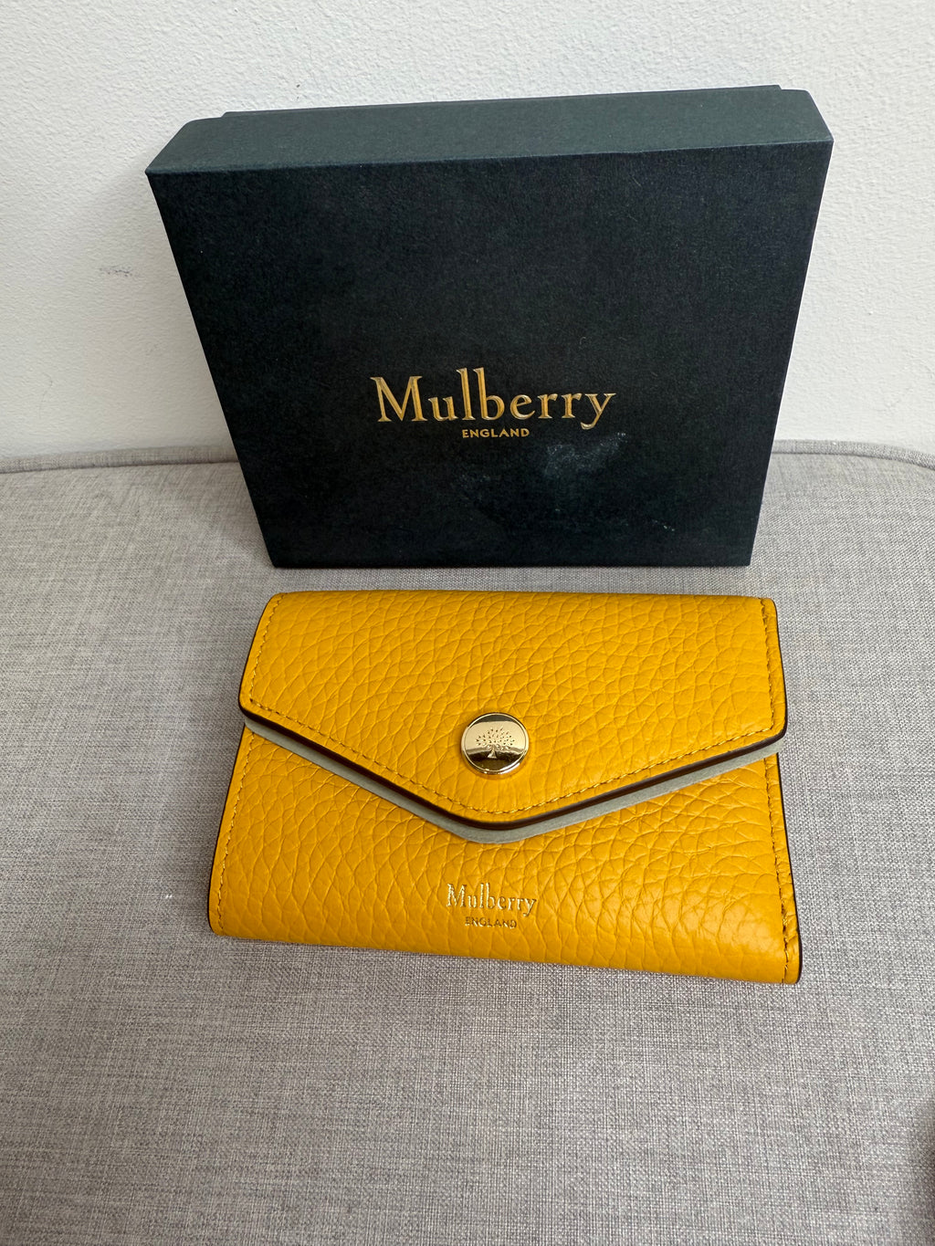 New Mulberry Folded Multi-Card Wallet in Heavy Grain Deep Amber