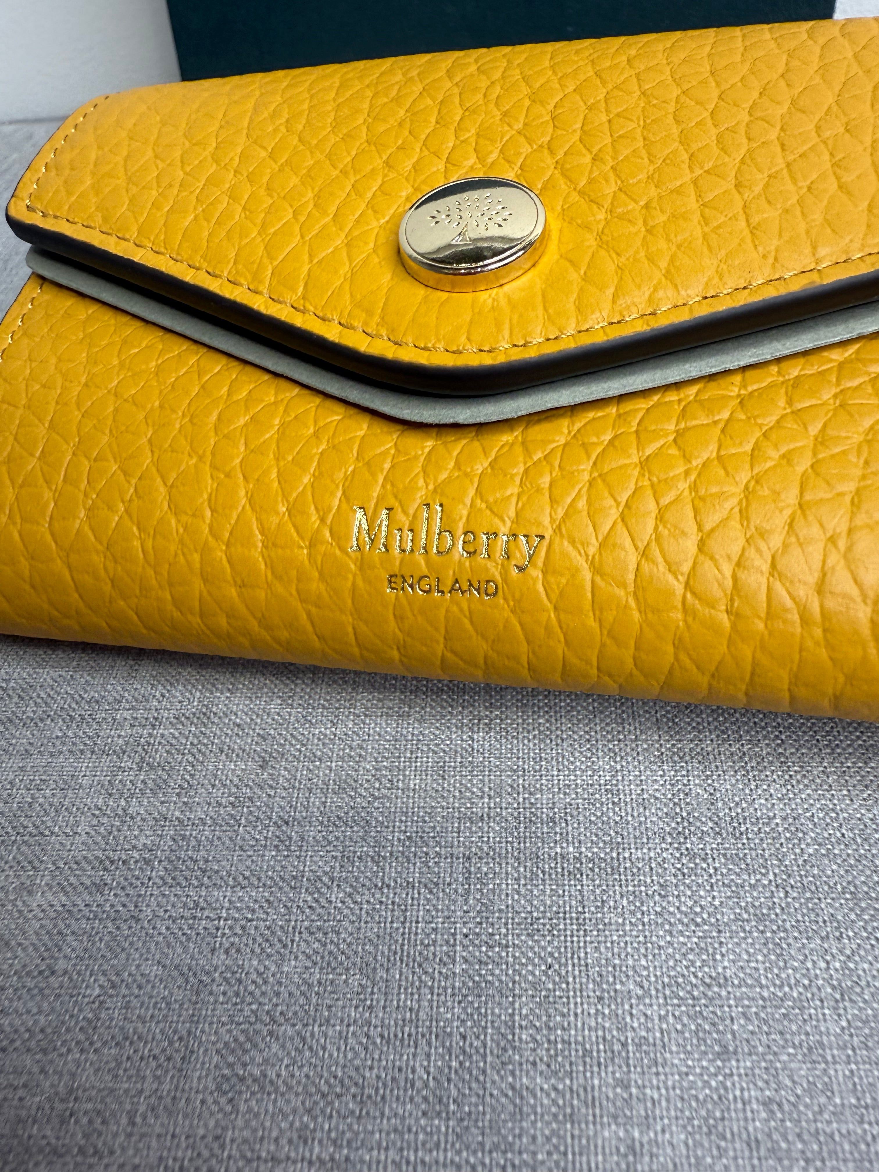 New Mulberry Folded Multi-Card Wallet in Heavy Grain Deep Amber