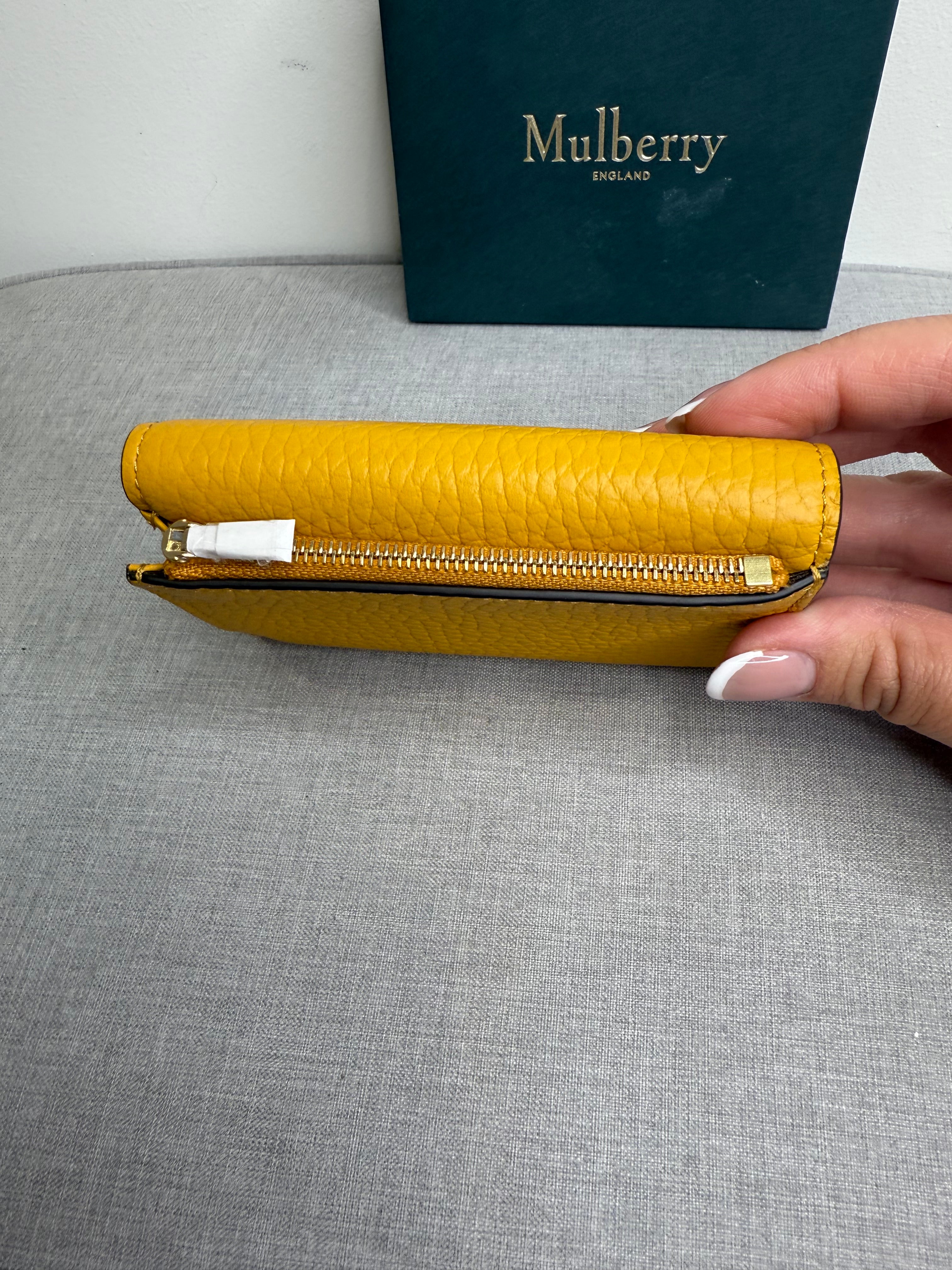 New Mulberry Folded Multi-Card Wallet in Heavy Grain Deep Amber