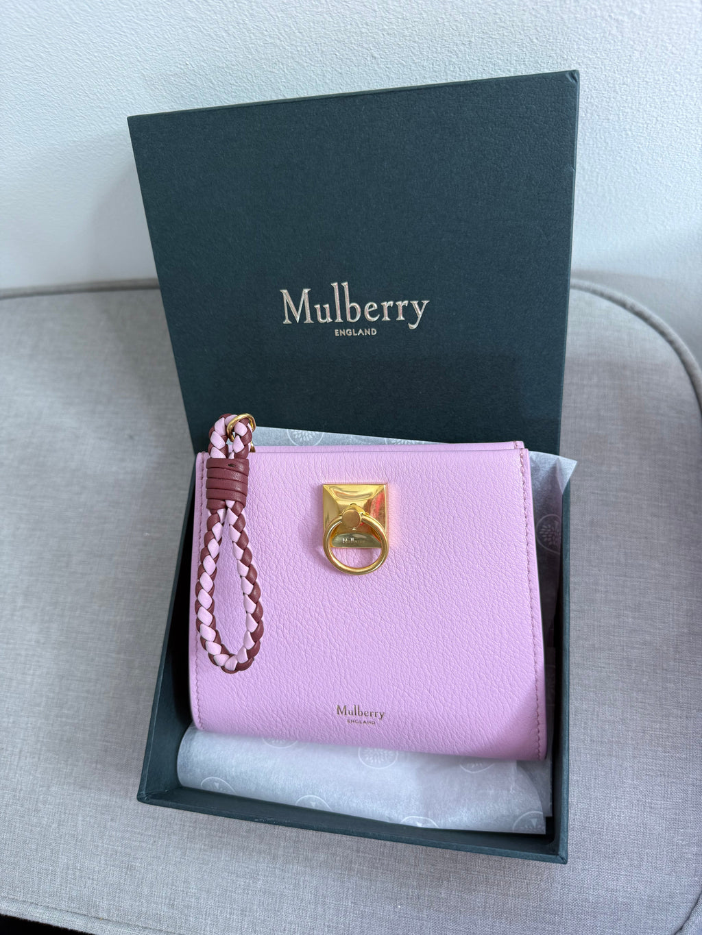 New Mulberry Iris Zip Around Coin Wallet in Lilac Blossom With Matching Zip Pull