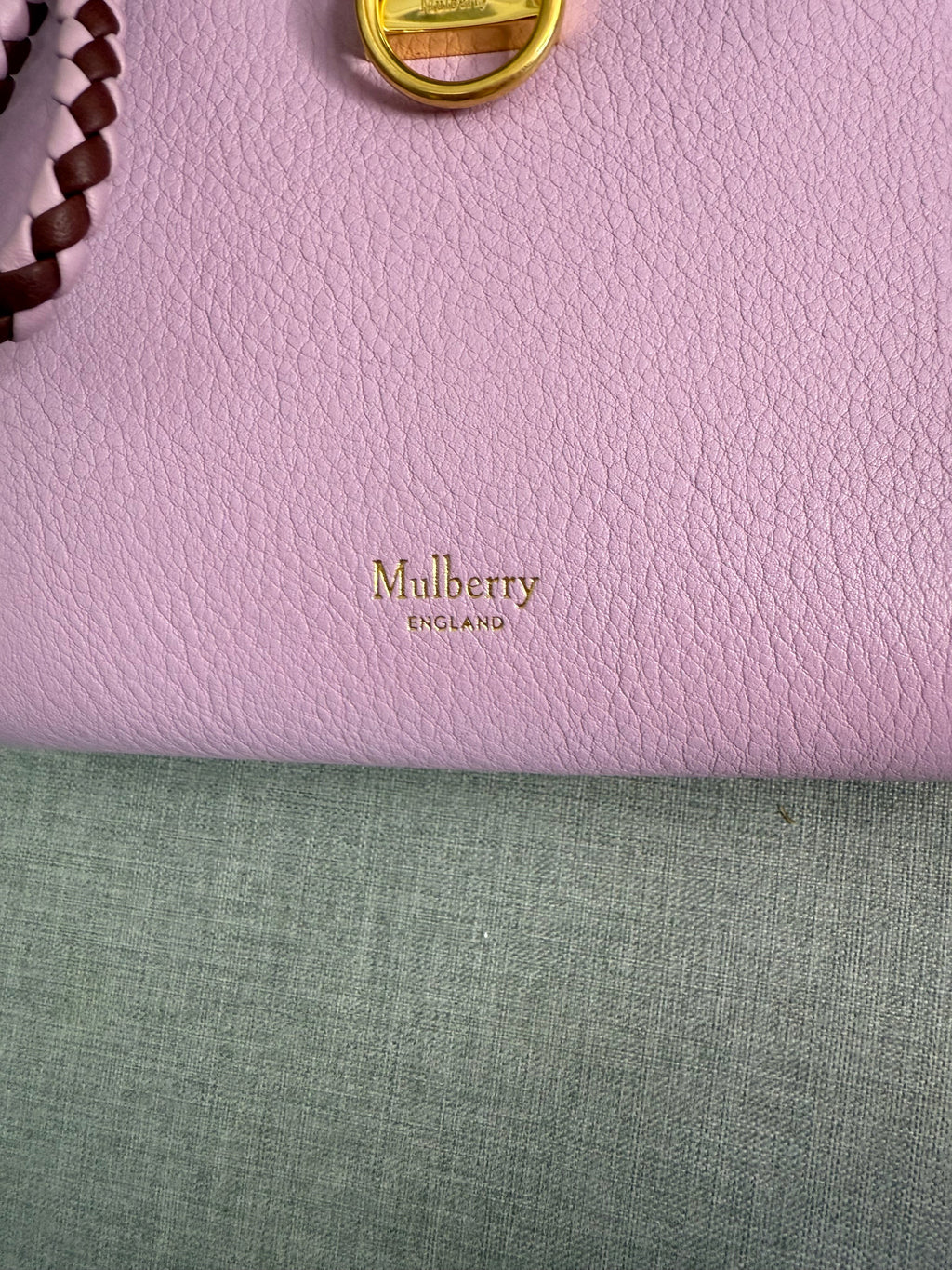 New Mulberry Iris Zip Around Coin Wallet in Lilac Blossom With Matching Zip Pull