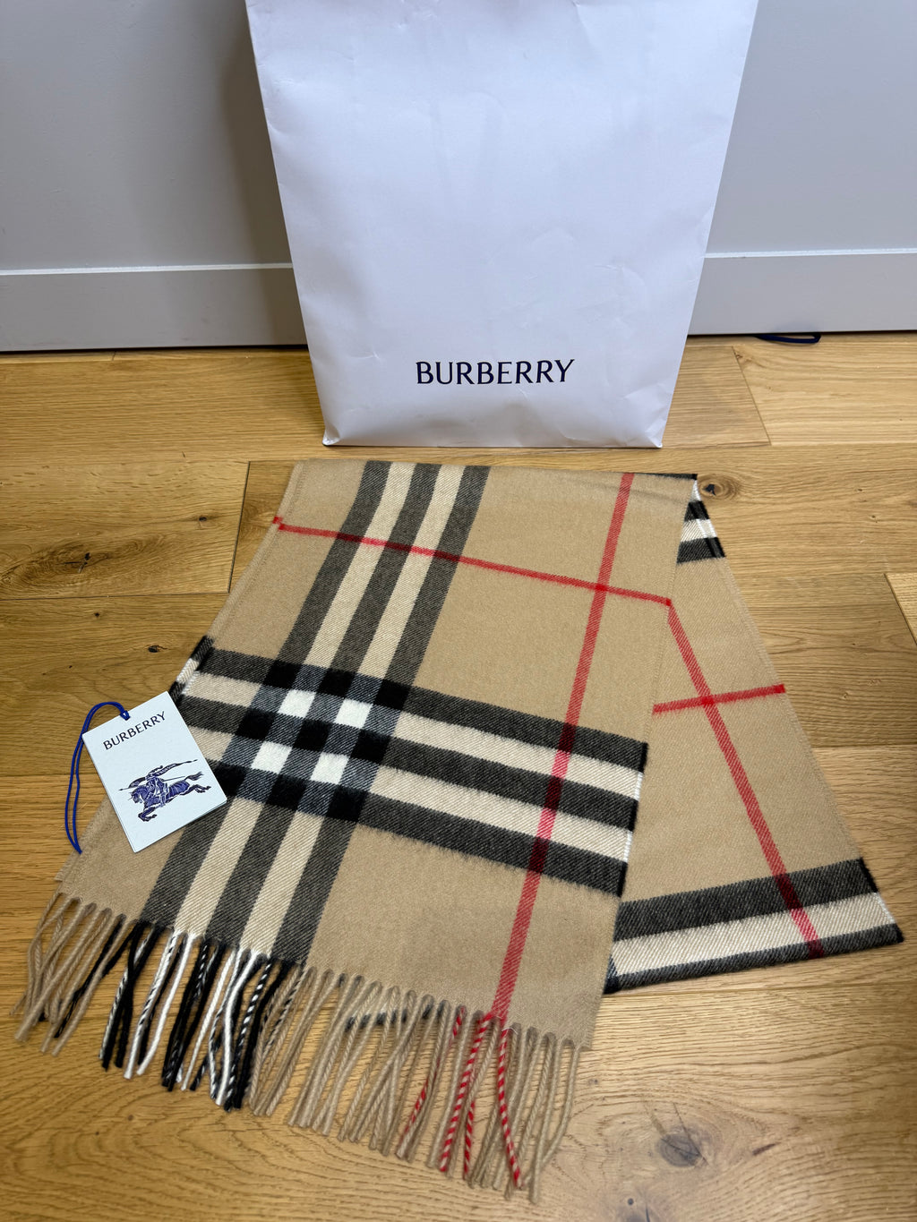 New With Tags Burberry Classic Check Cashmere Scarf -