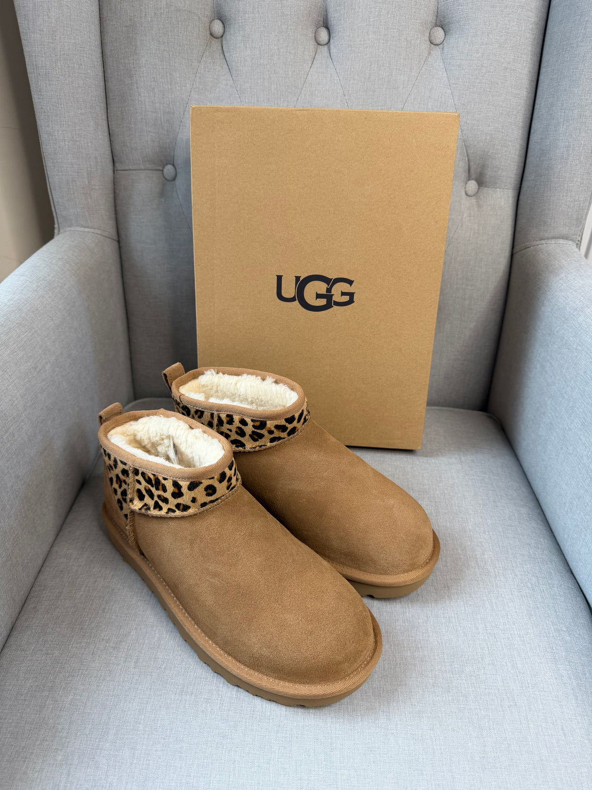 Ugg ultra mini chestnut and leopard print 