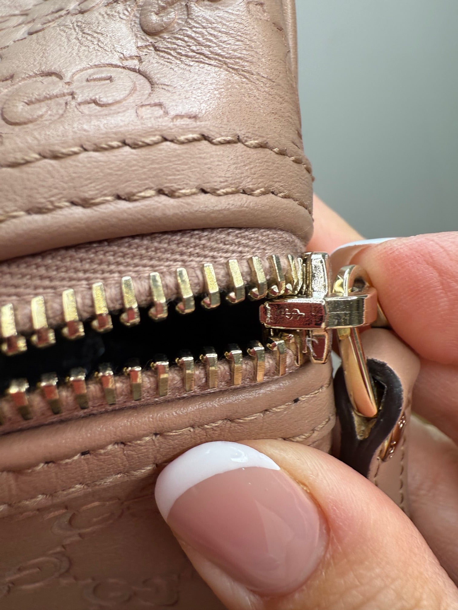 Gucci Guccissima Leather Boston Bag Nude Pink