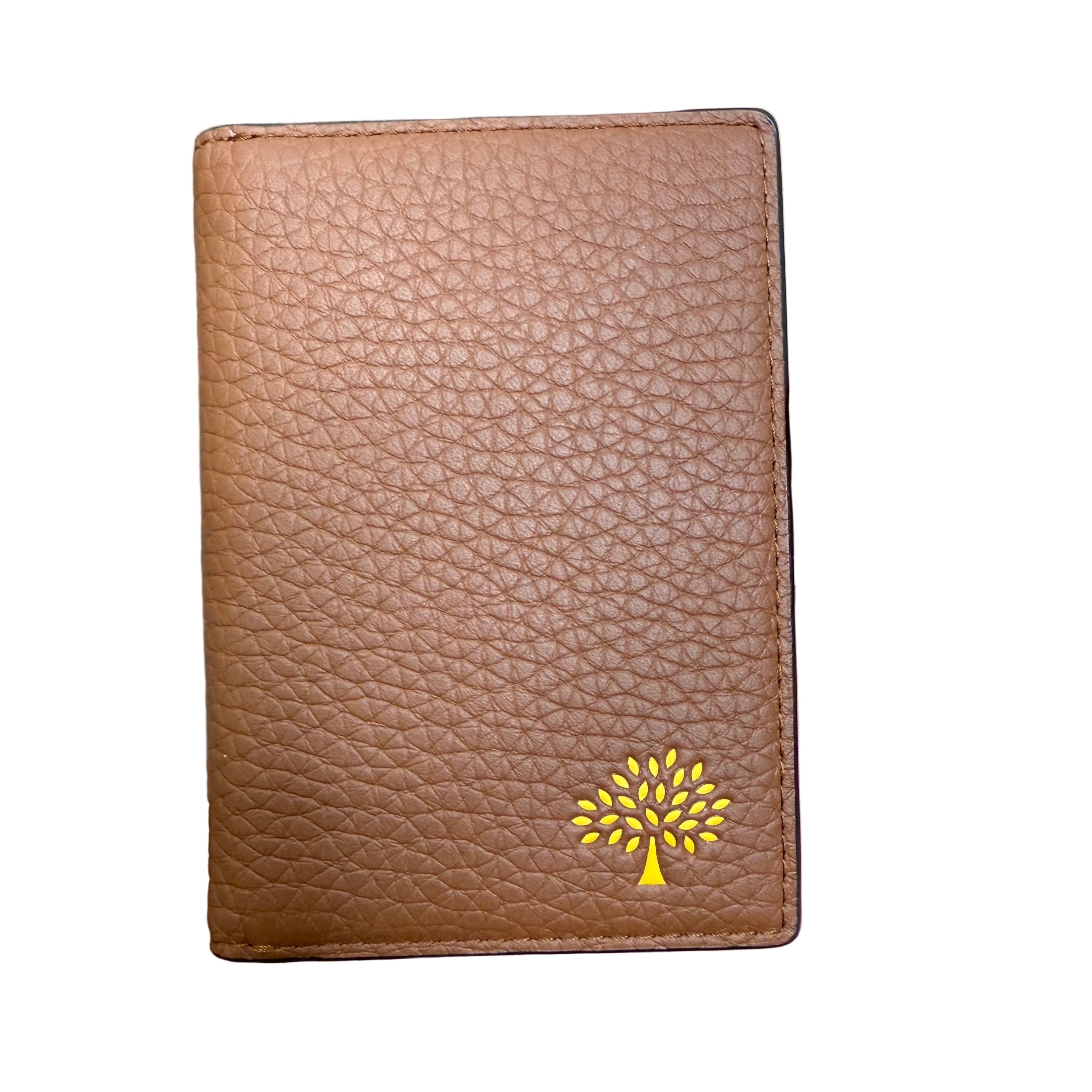Authentic Mulberry men’s card holder wallet in chestnut brown leather with deep amber logo